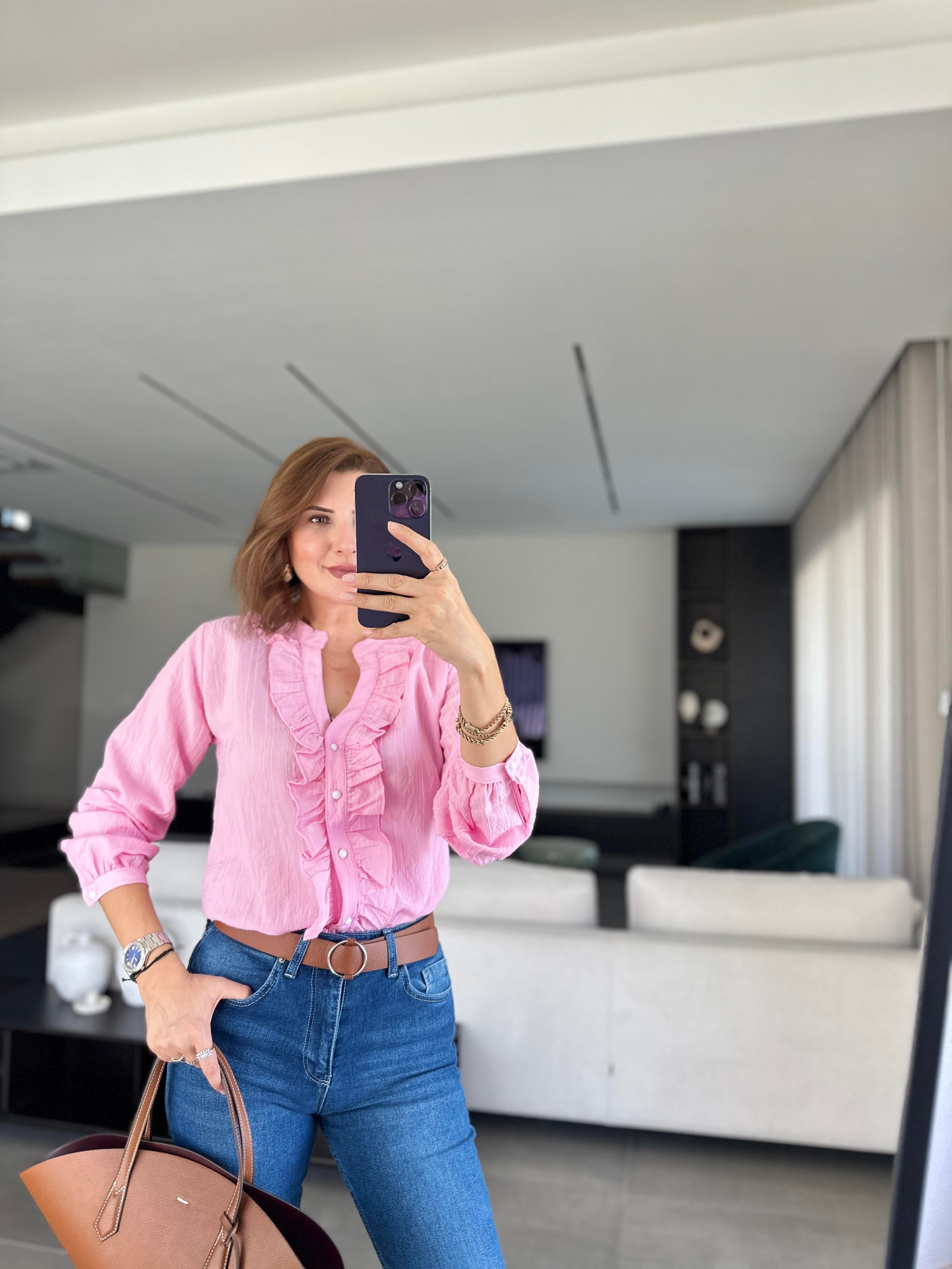 Pembe Fırfırlı Boncuk Düğmeli Gömlek