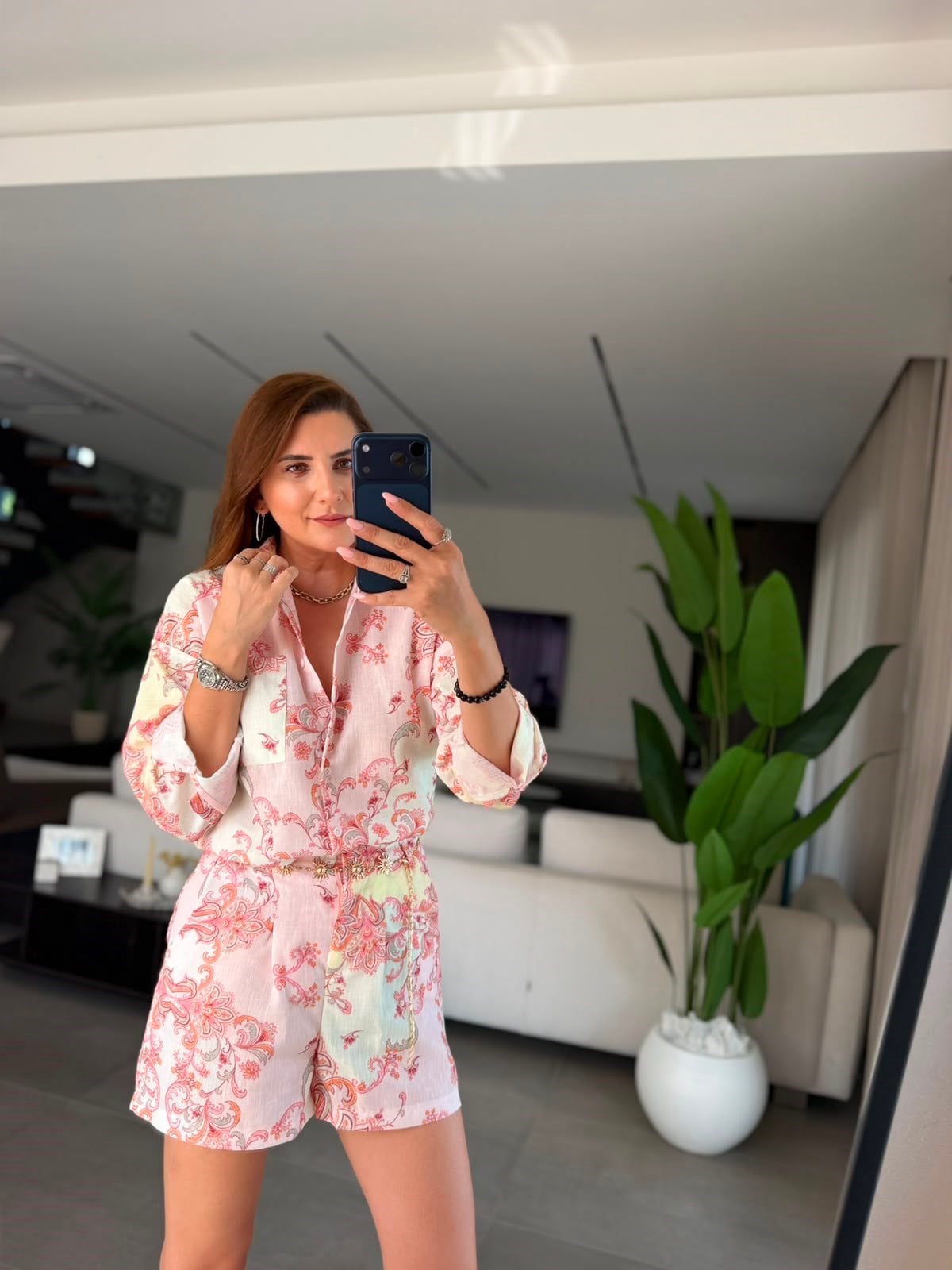 Pembe Güneş Kemer Detaylı Desenli Şort Takım