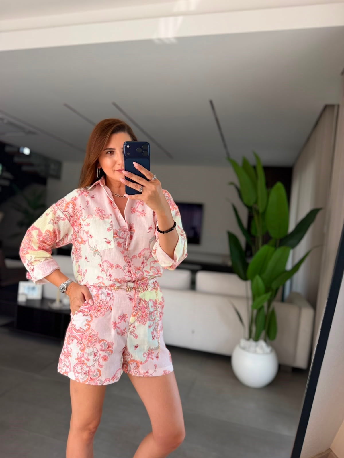 Pembe Güneş Kemer Detaylı Desenli Şort Takım