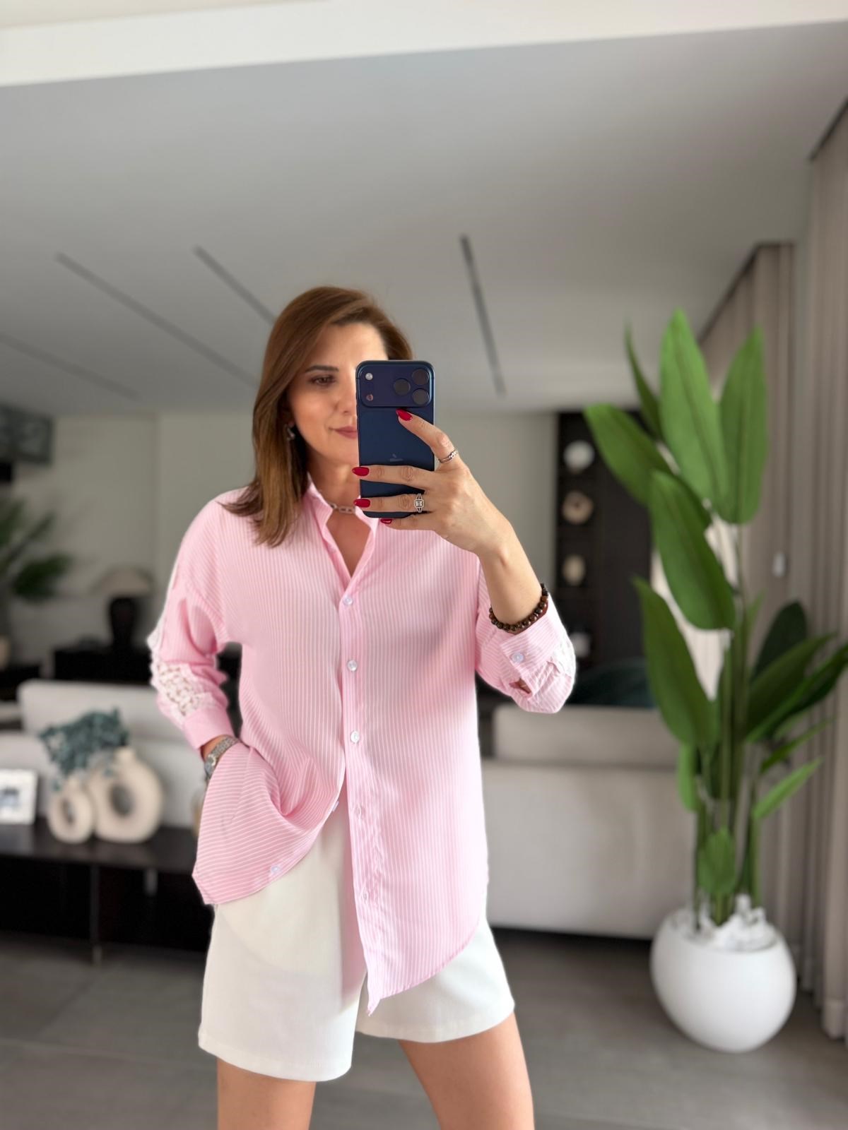 Pembe Kol Dantel Detay Çizgili Gömlek