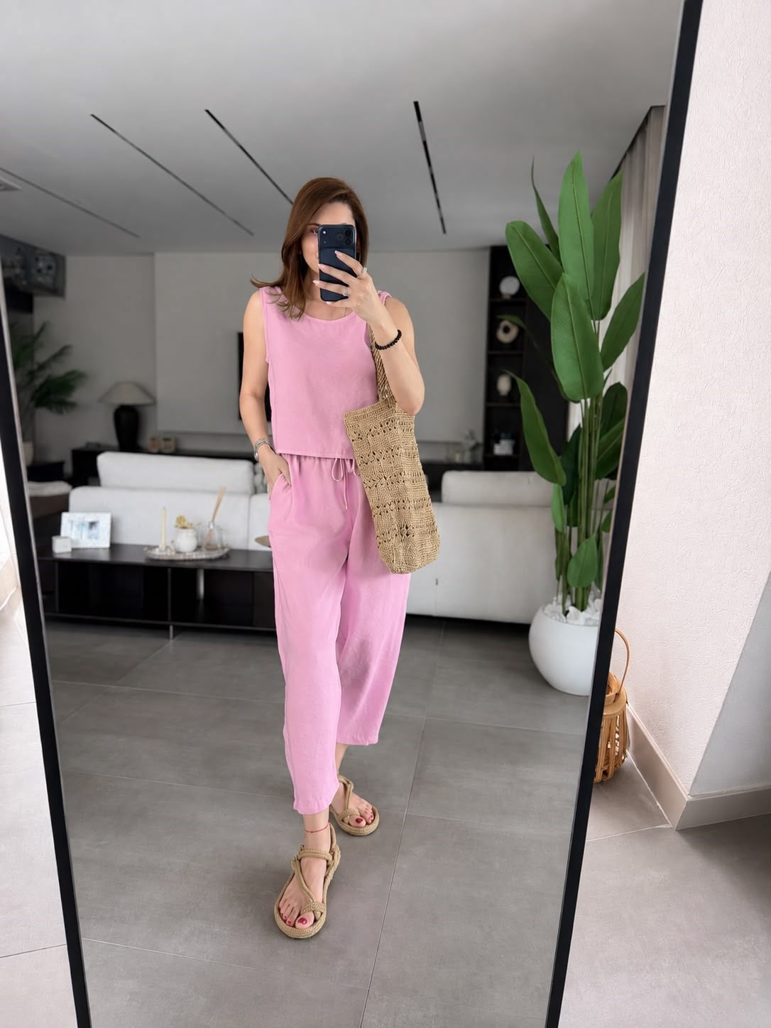 Pembe Kolsuz Üst Pantolon Takım