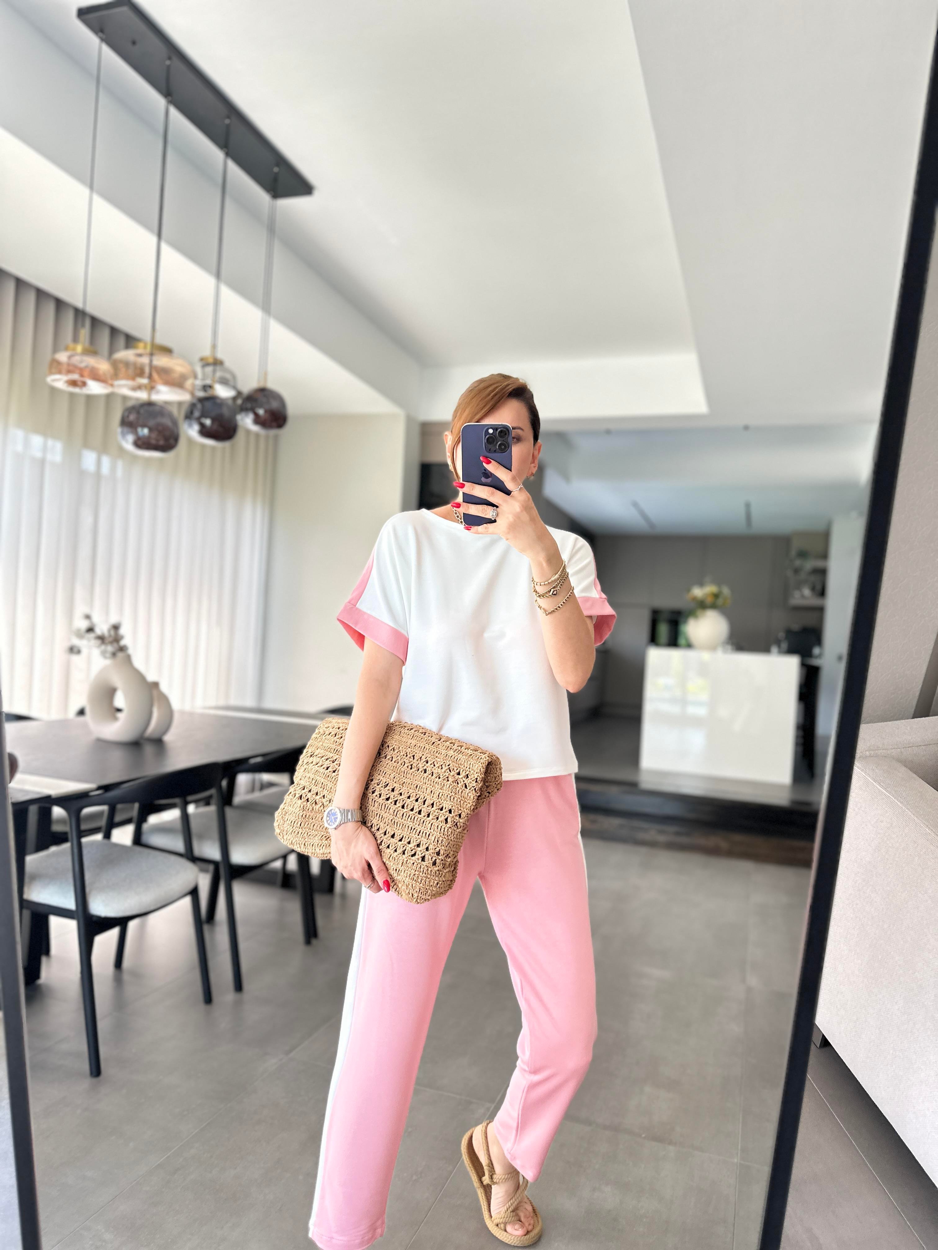 Pembe Kristal Garnili Takım