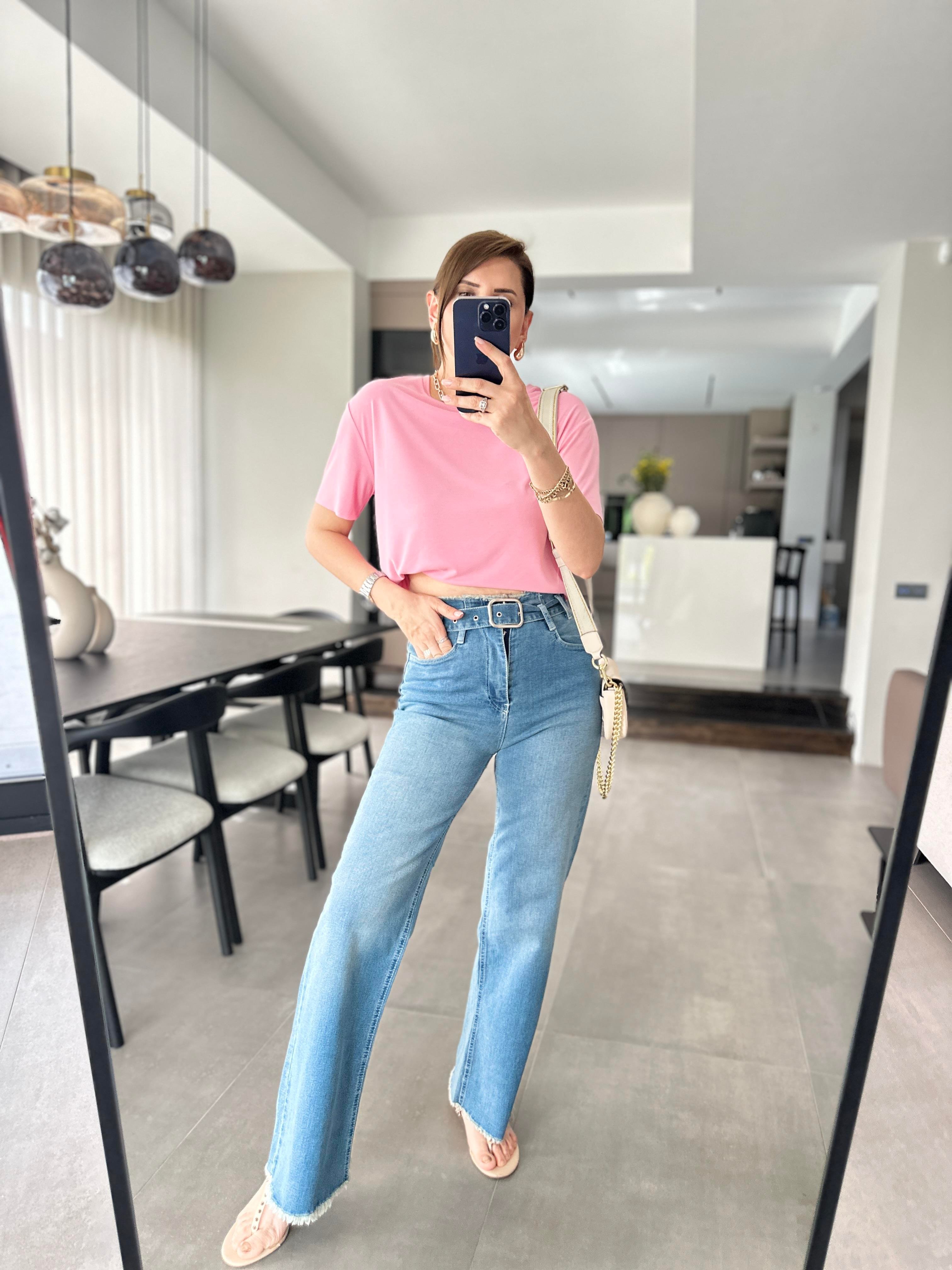 Pembe Lazer Kesim T-shirt