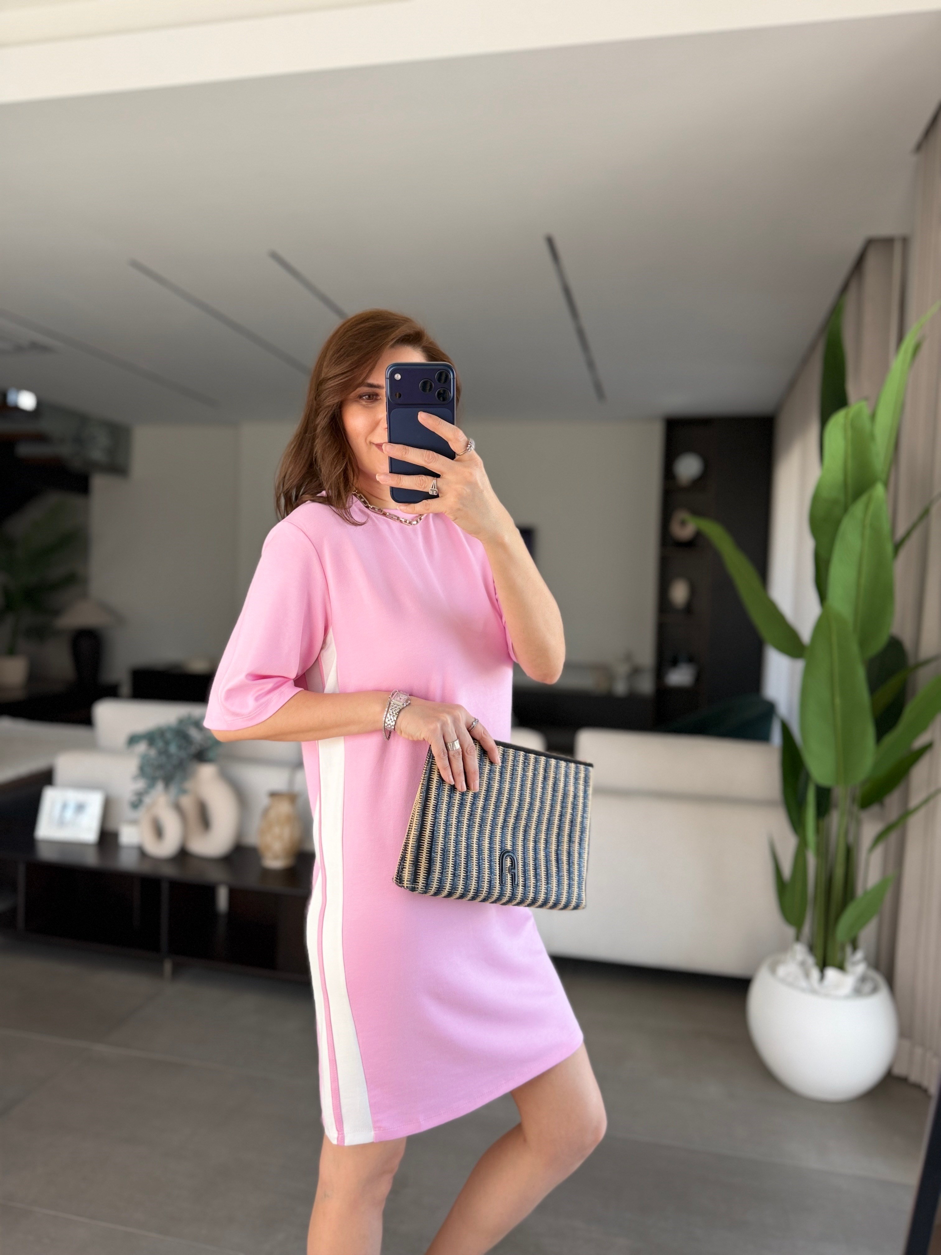 Pembe Modal Şeritli Midi Boy Elbise