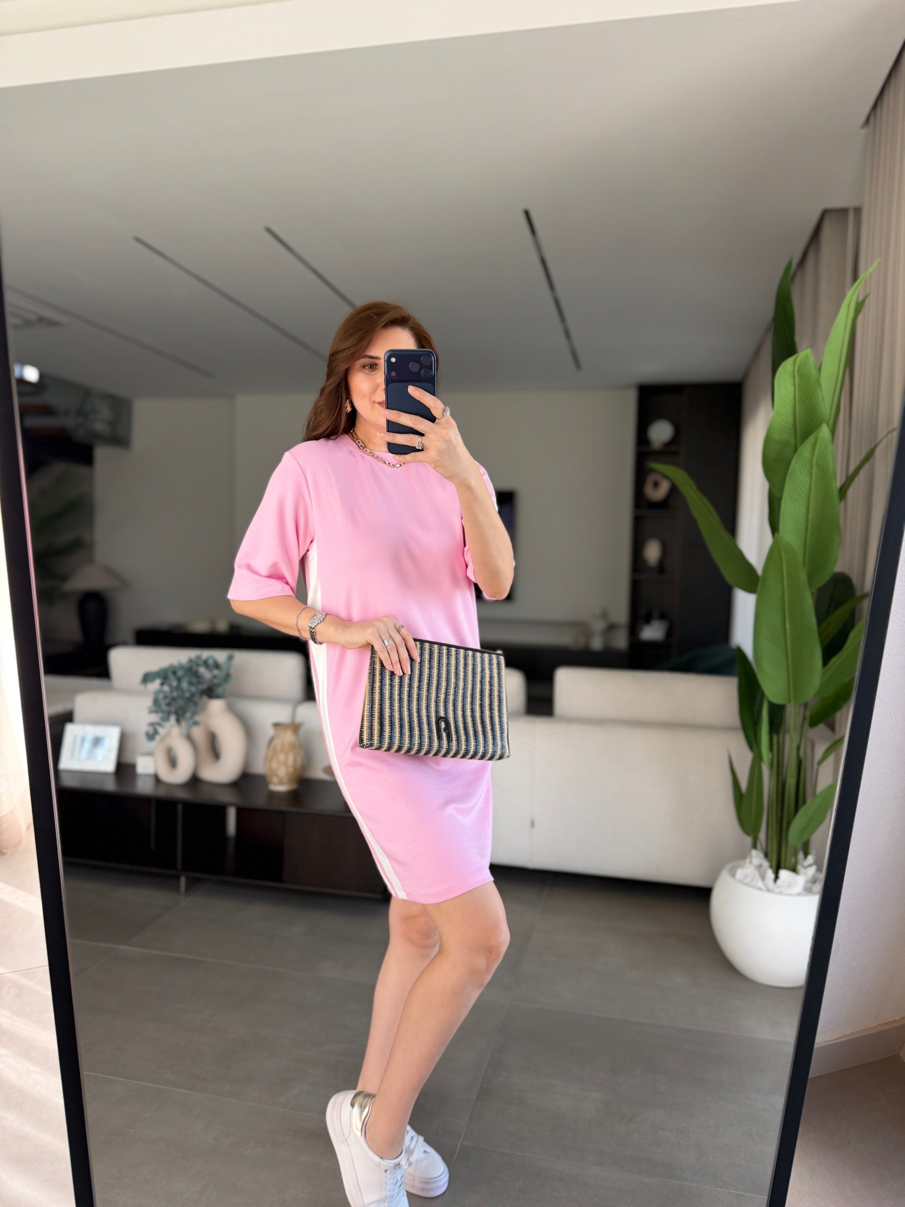 Pembe Modal Şeritli Midi Boy Elbise