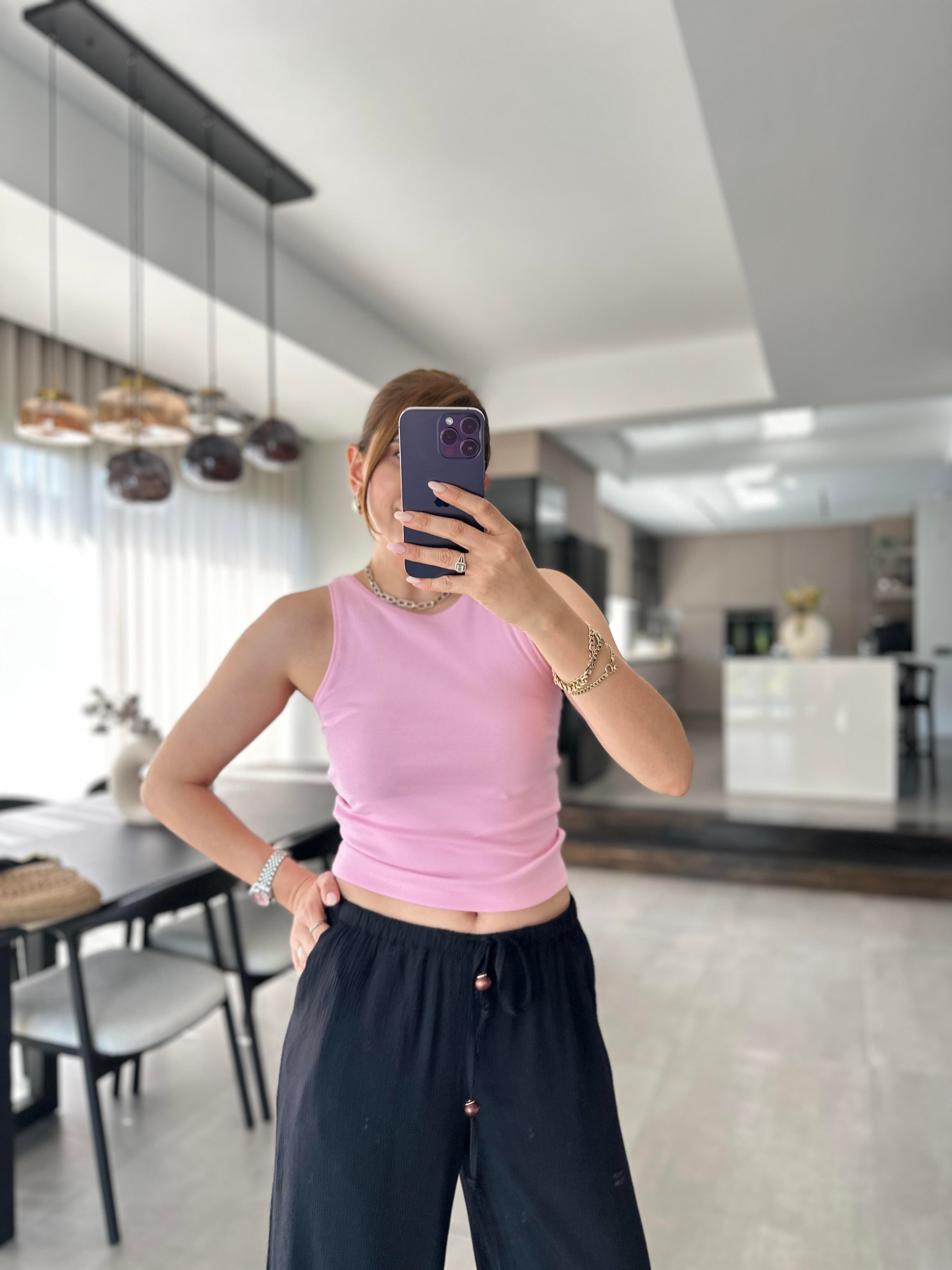 Pembe Sporcu Yaka Atlet
