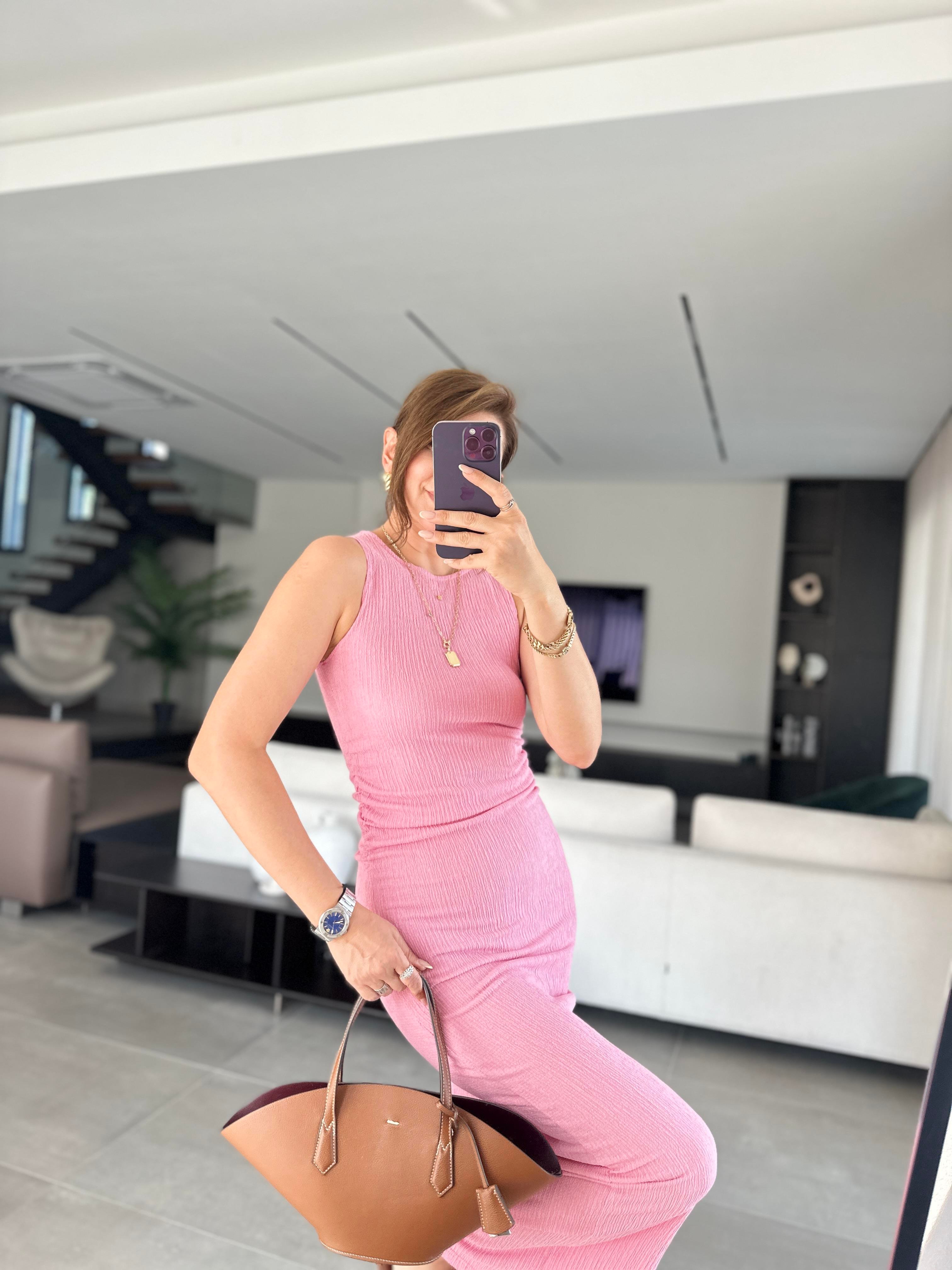 Pembe Yanı Lastik Büzgülü Elbise