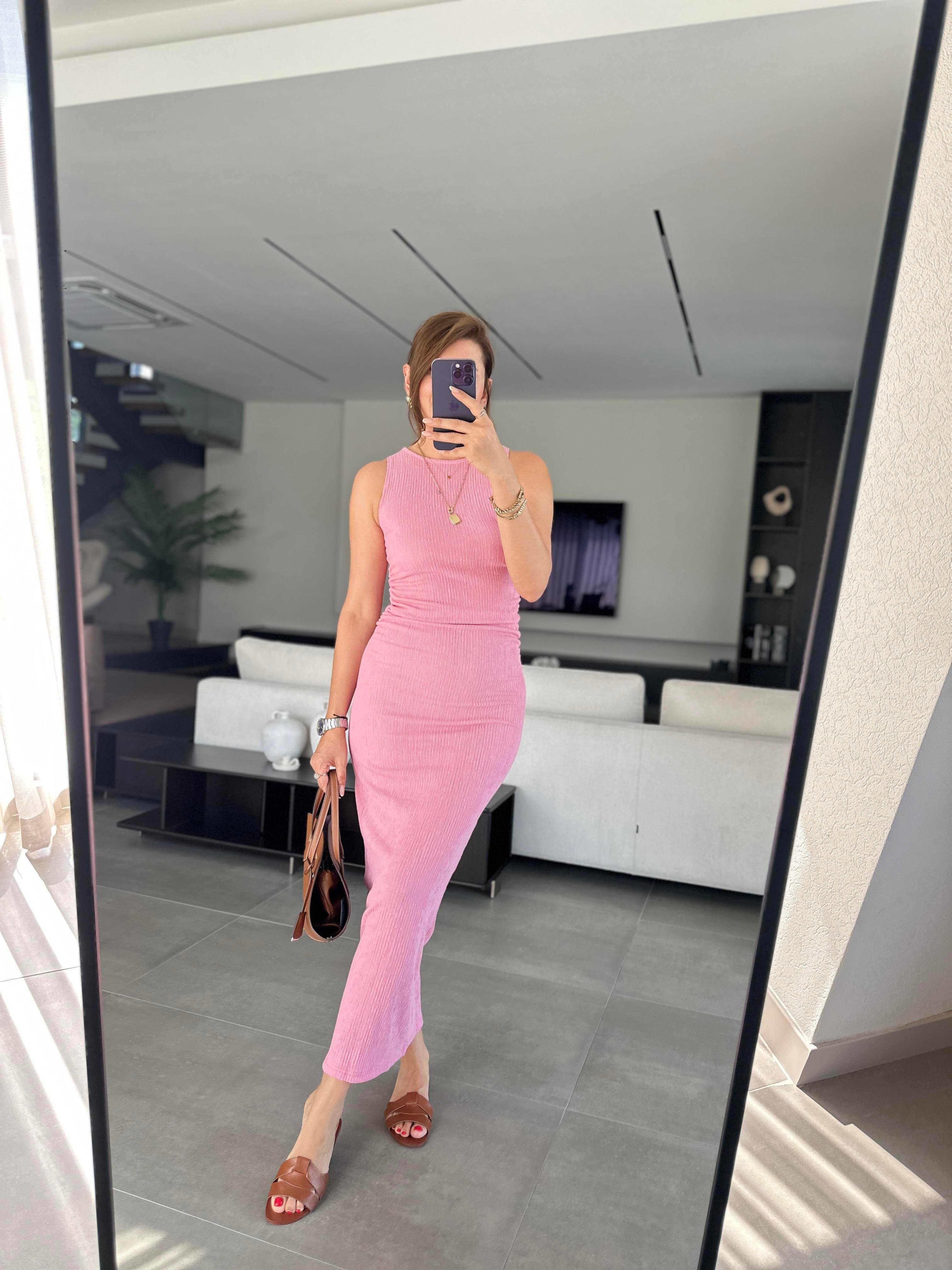 Pembe Yanı Lastik Büzgülü Elbise