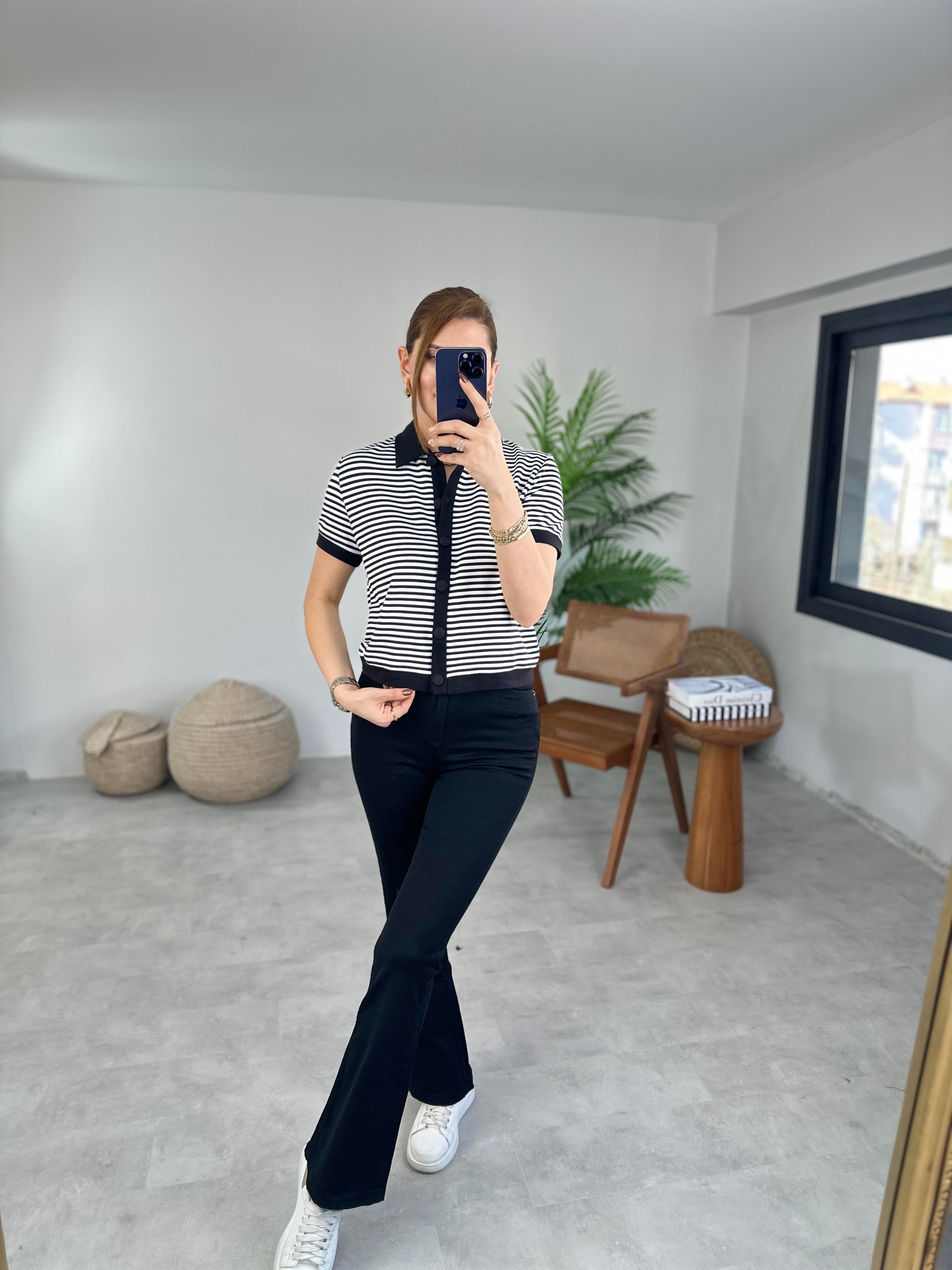 Polo Yaka Çizgili Sweat