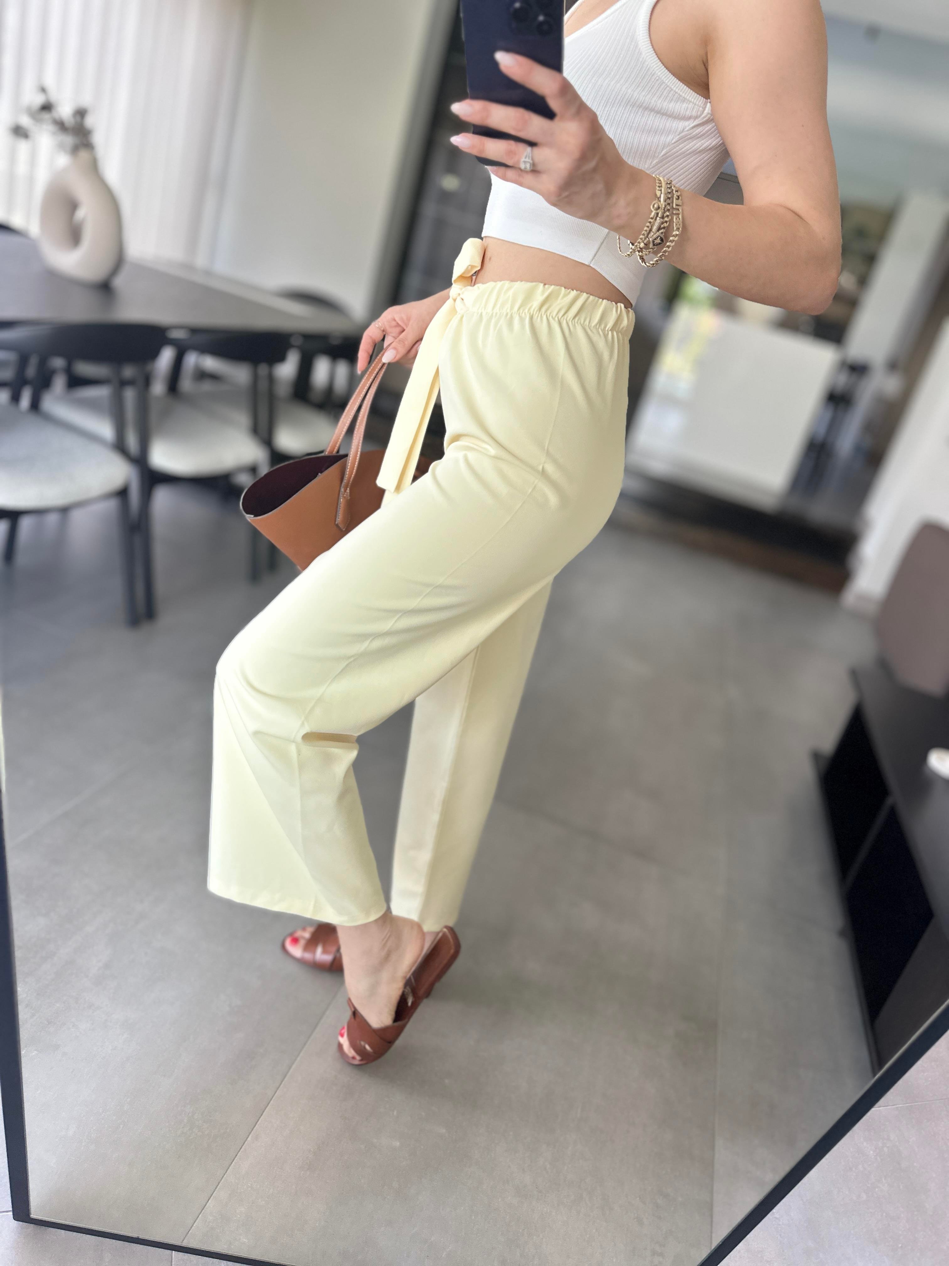 Sarı Bol Paça Bağlamalı Pantolon