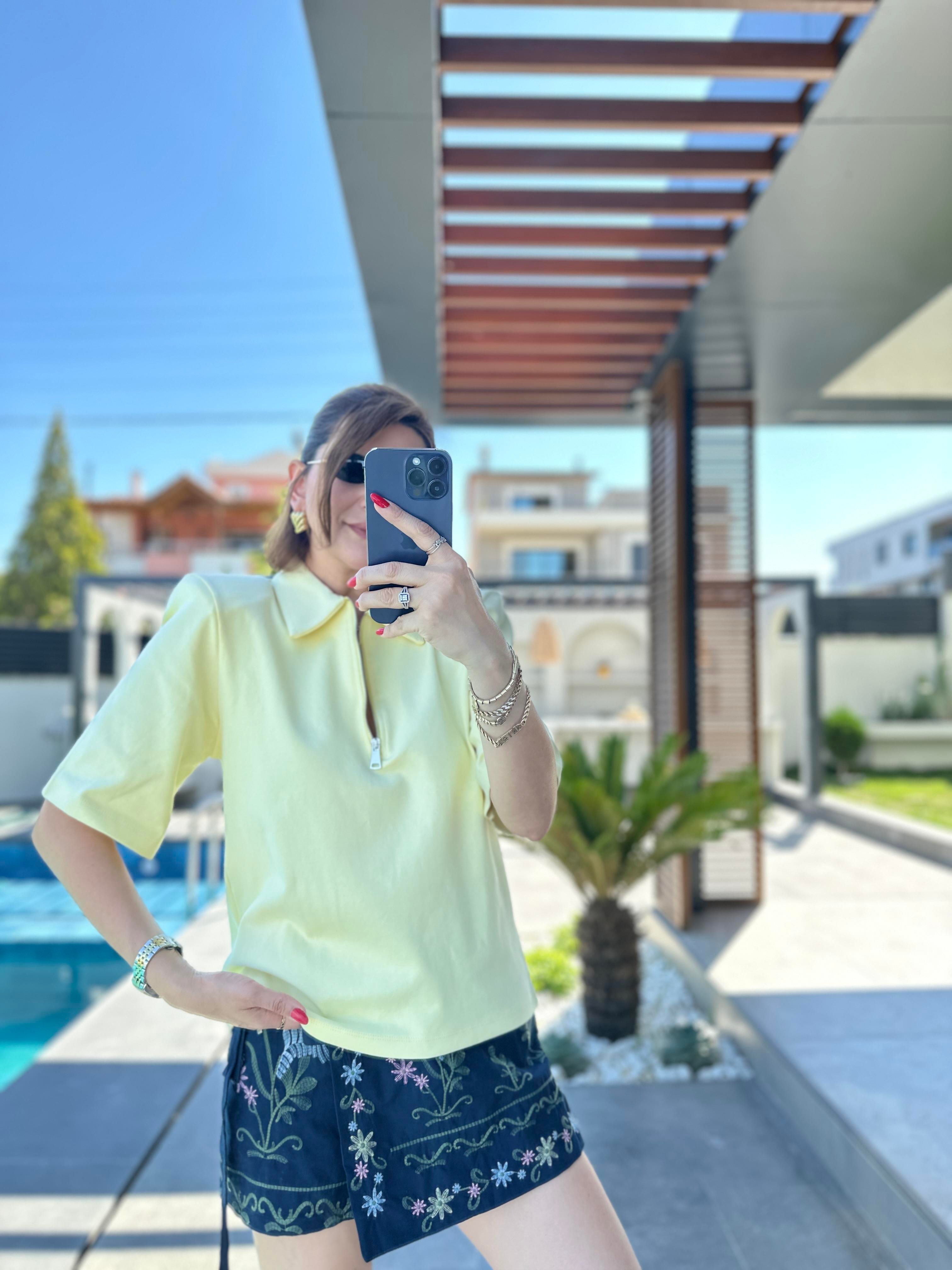 Sarı Vatkalı Yarım Fermuarlı T-shirt