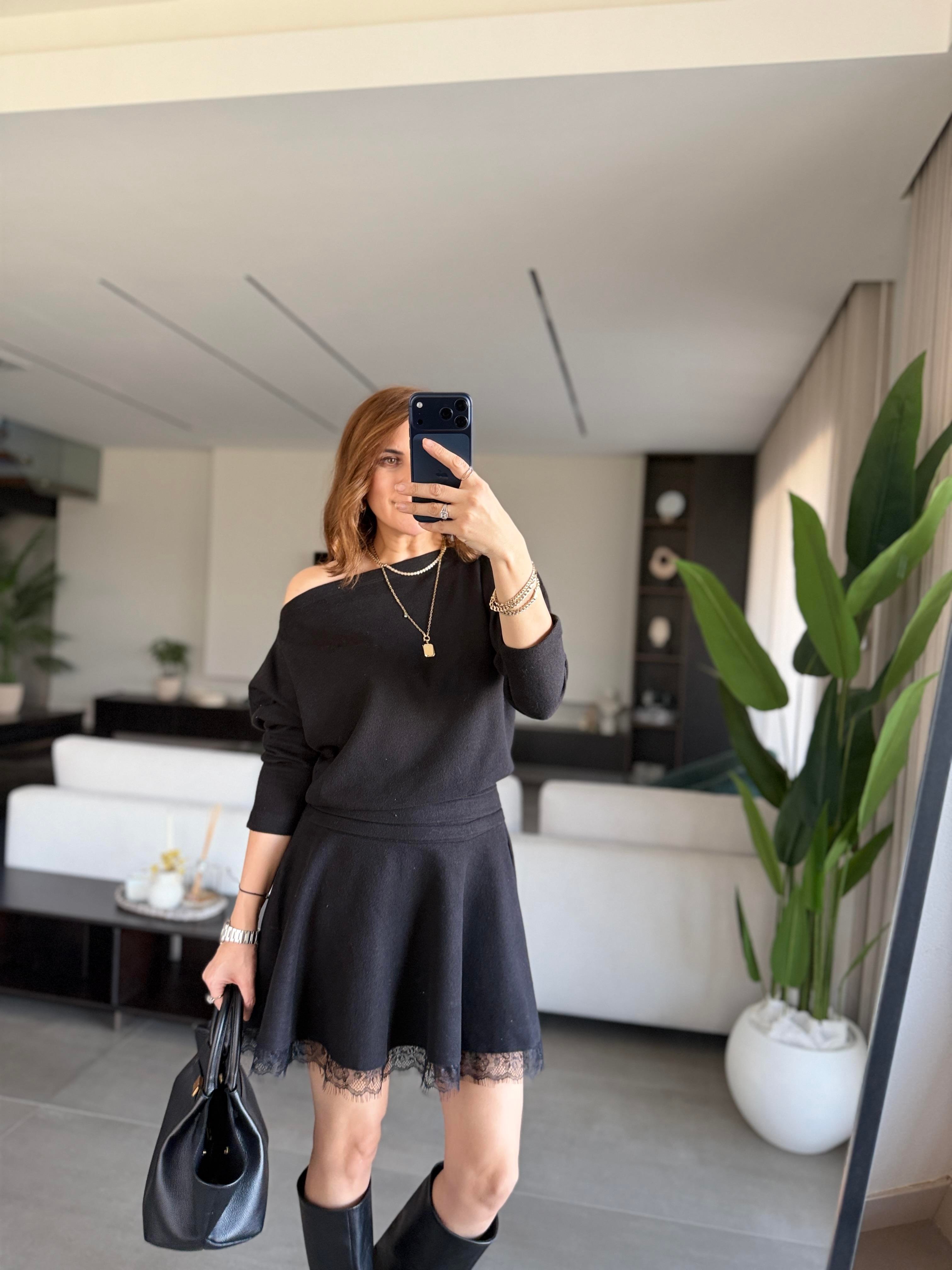 Selanik Dantel Detay Elbise