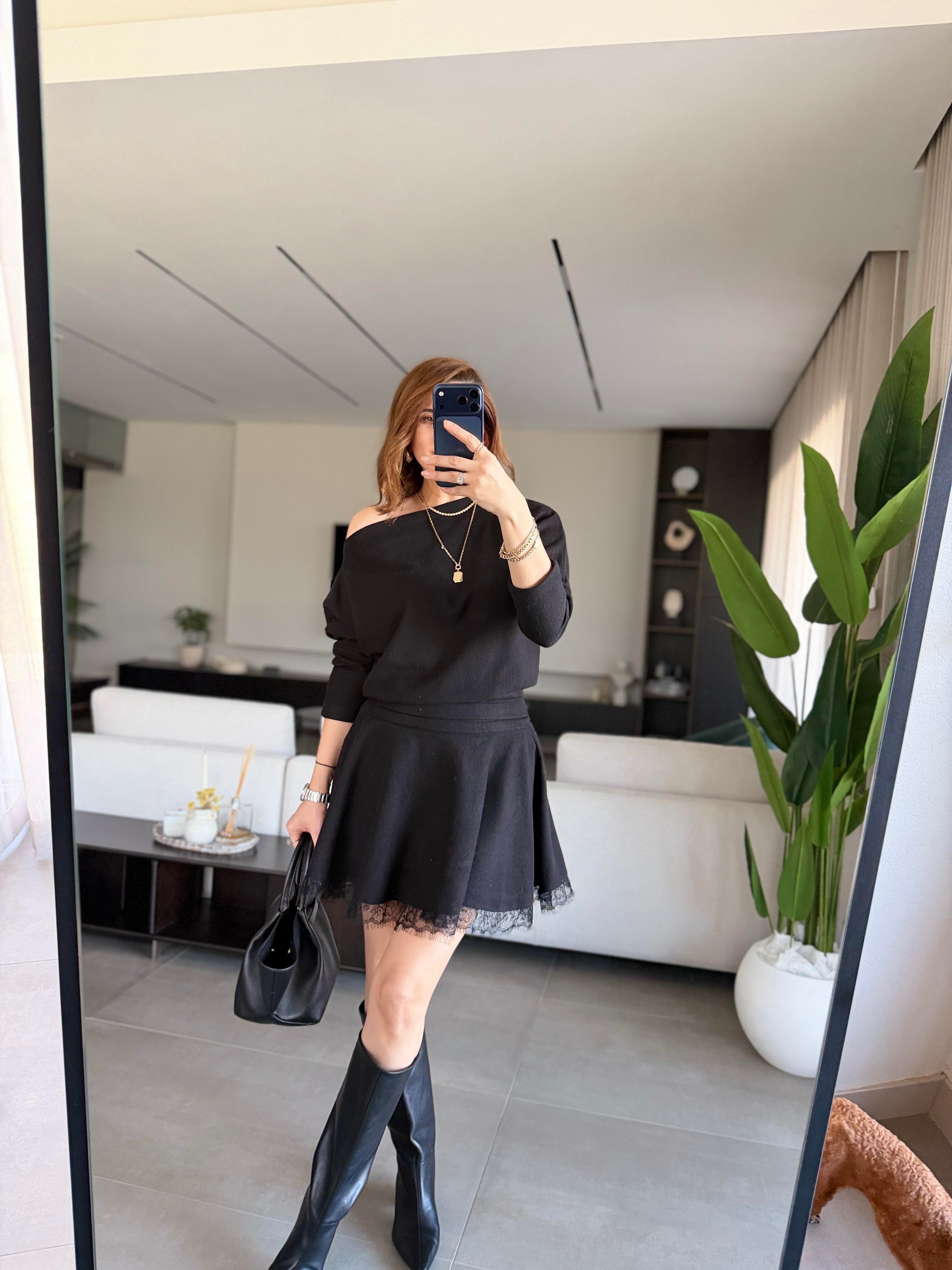 Selanik Dantel Detay Elbise