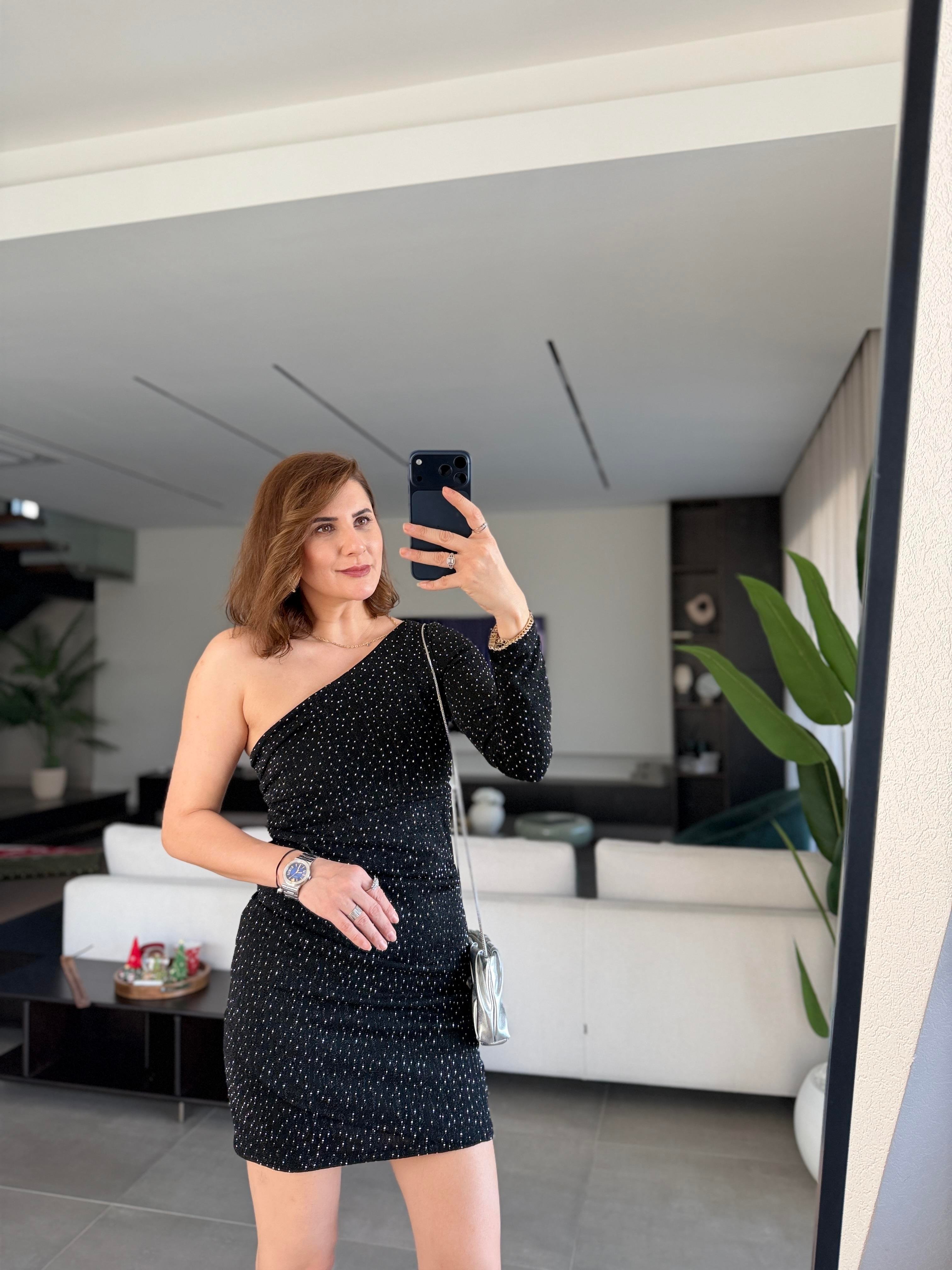 Simli Tek Omuz Yanı Drapeli Elbise