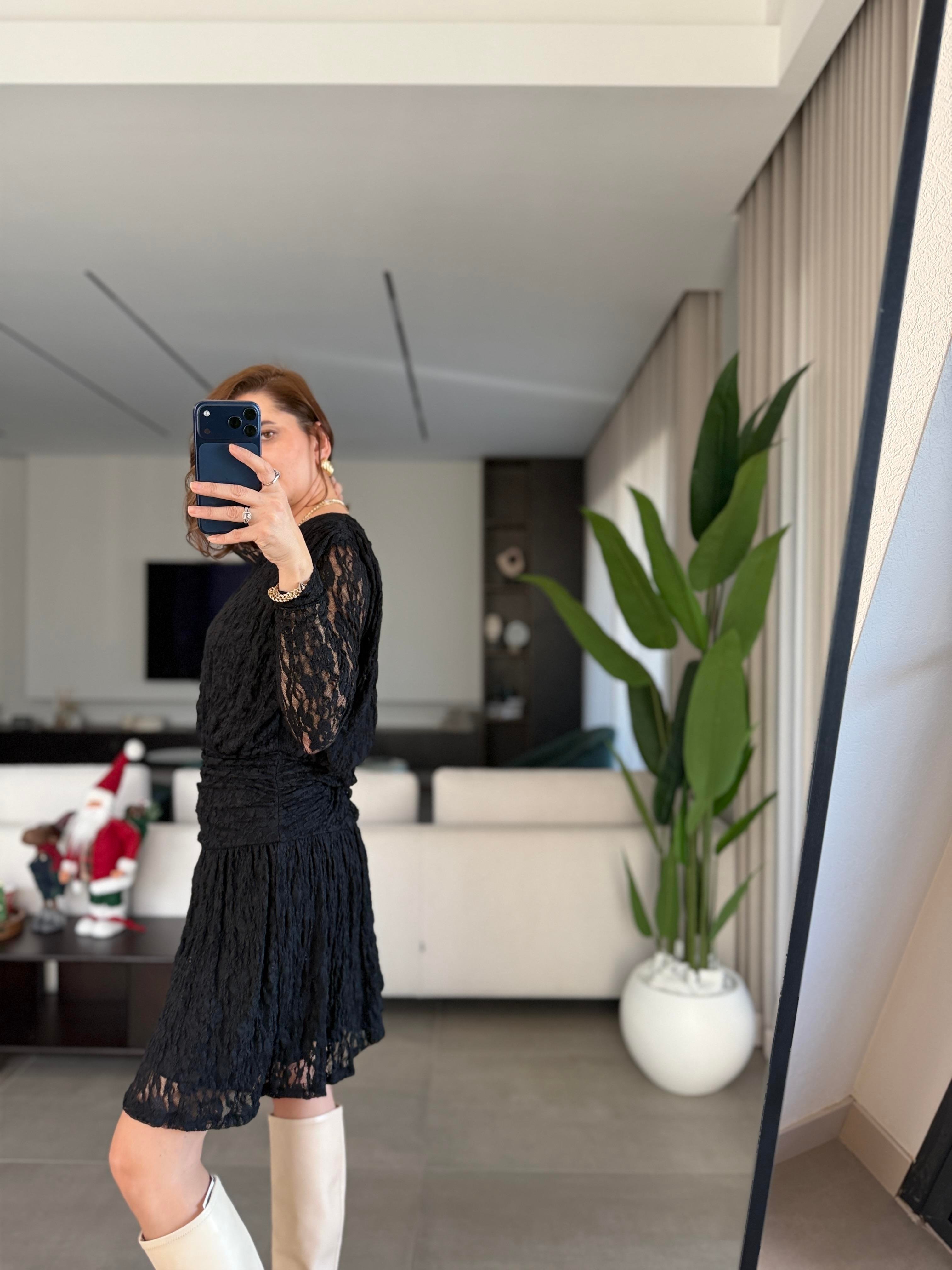 Siyah Astarlı Drapeli Dantel Elbise