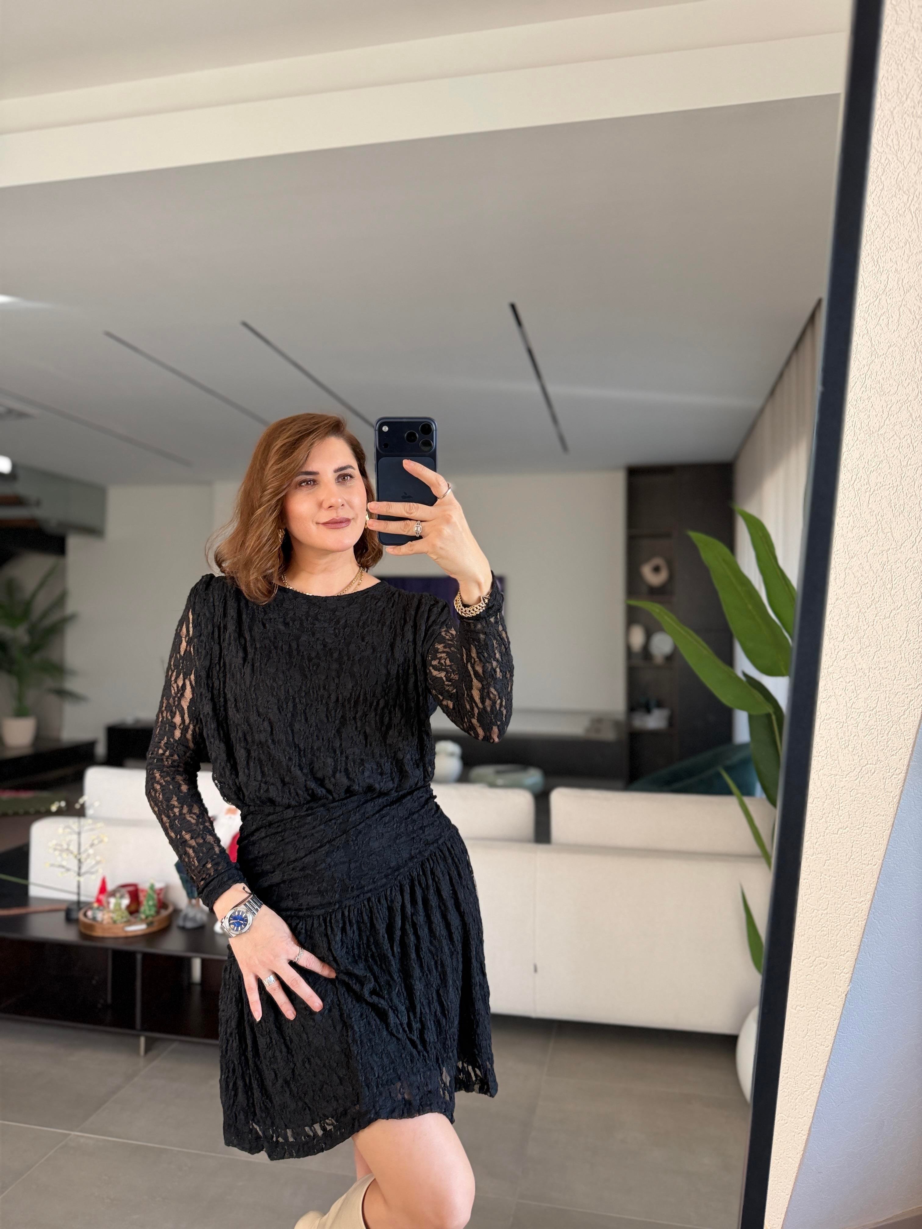 Siyah Astarlı Drapeli Dantel Elbise