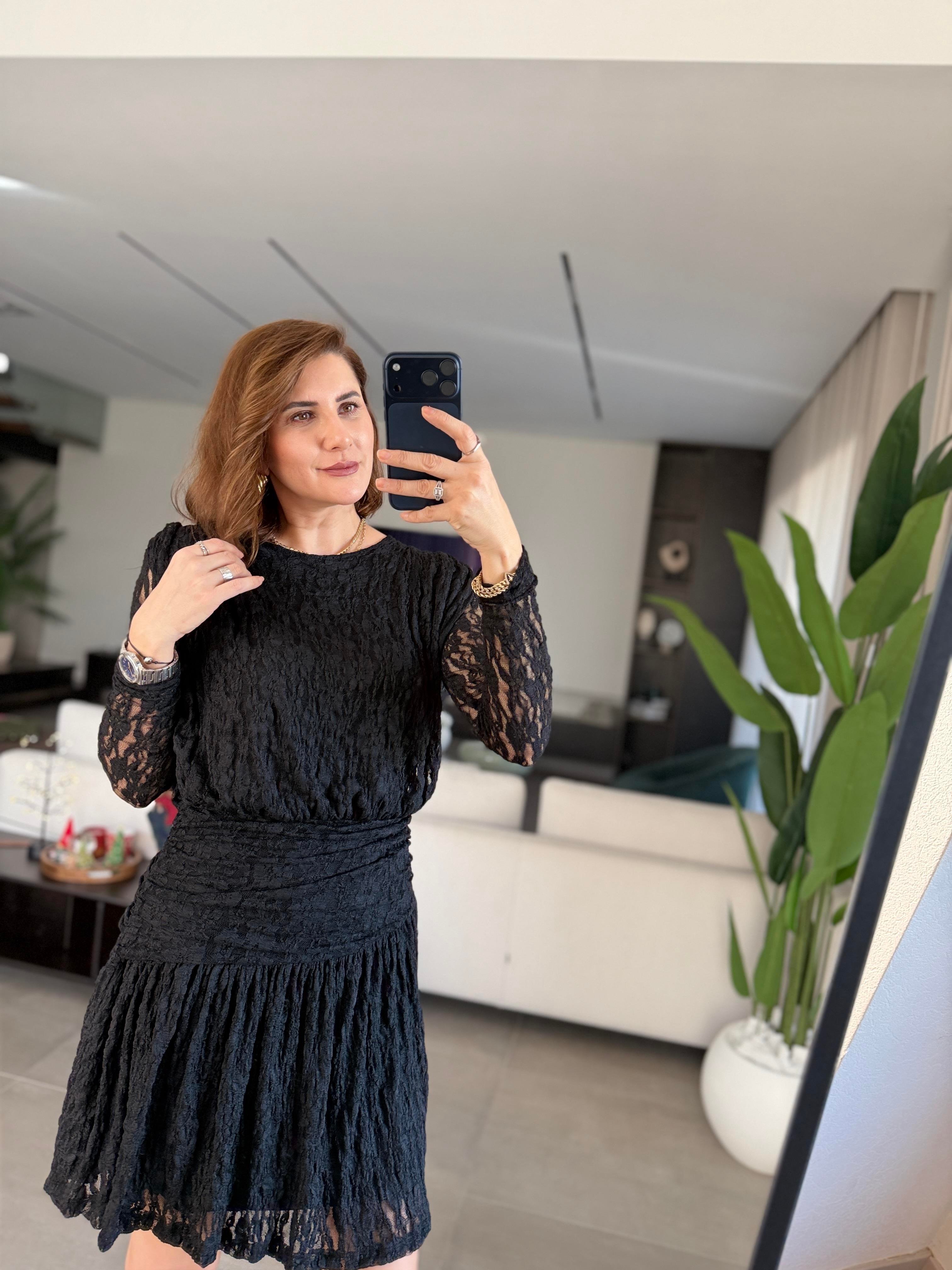 Siyah Astarlı Drapeli Dantel Elbise