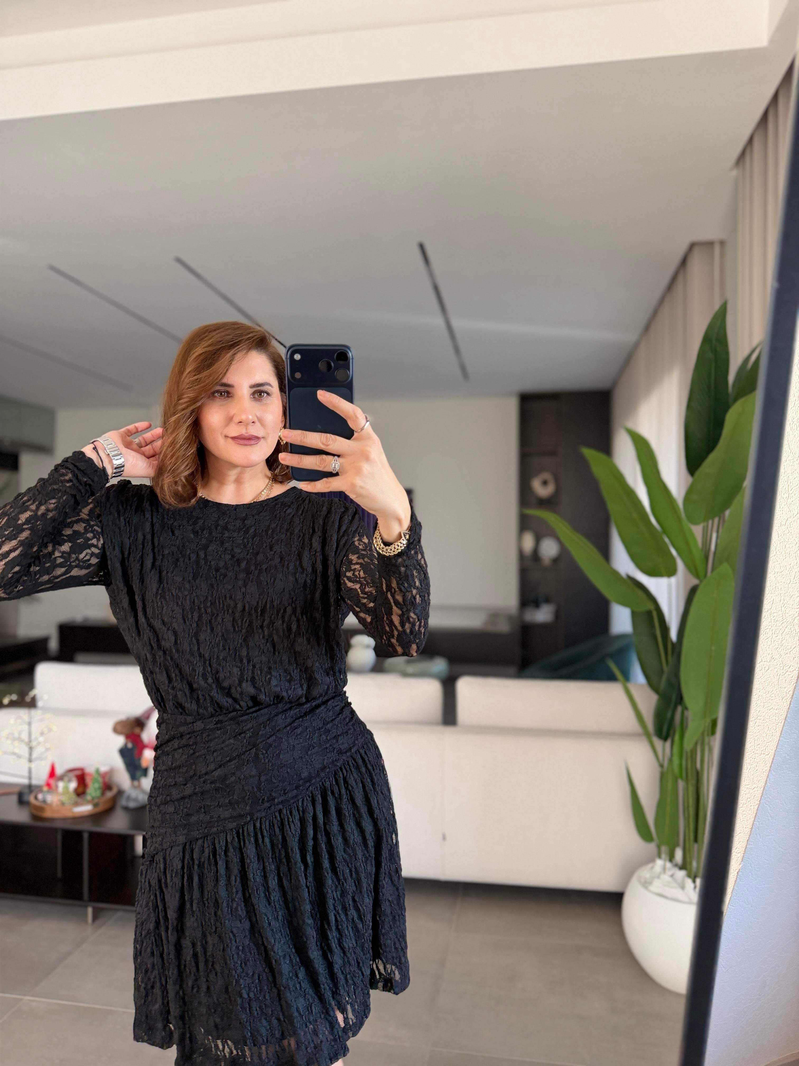 Siyah Astarlı Drapeli Dantel Elbise