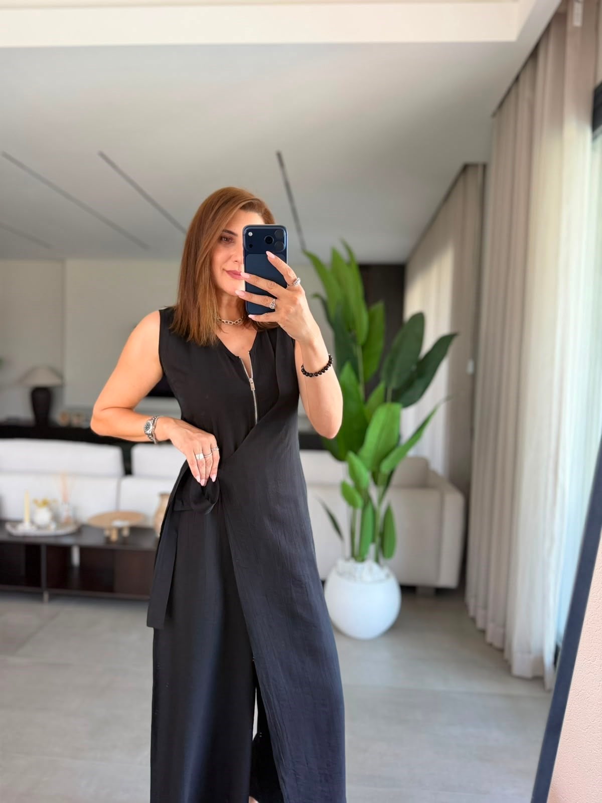Siyah Aura Ön Detaylı Tulum