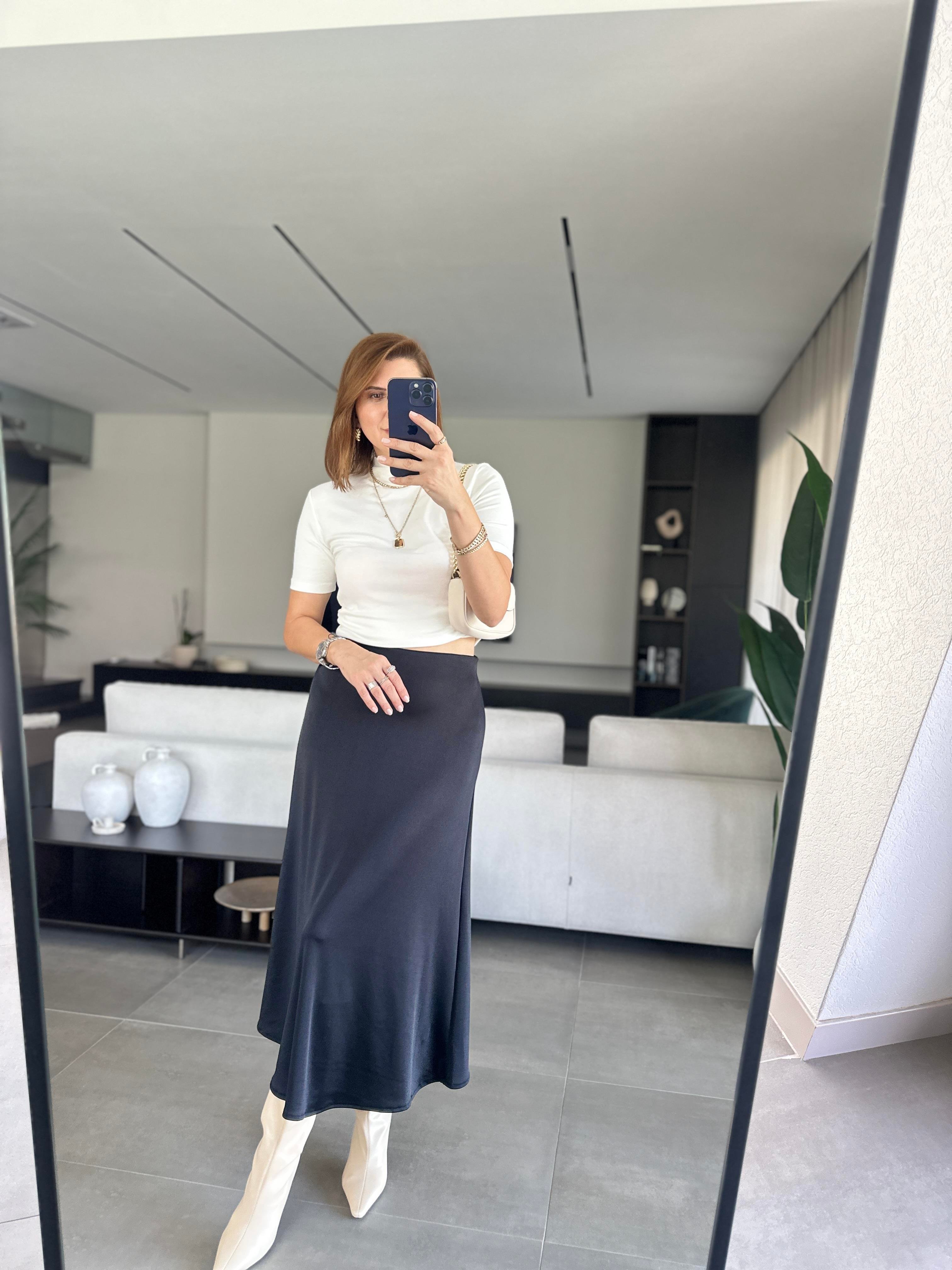 Siyah Bel Lastikli Çan Etek