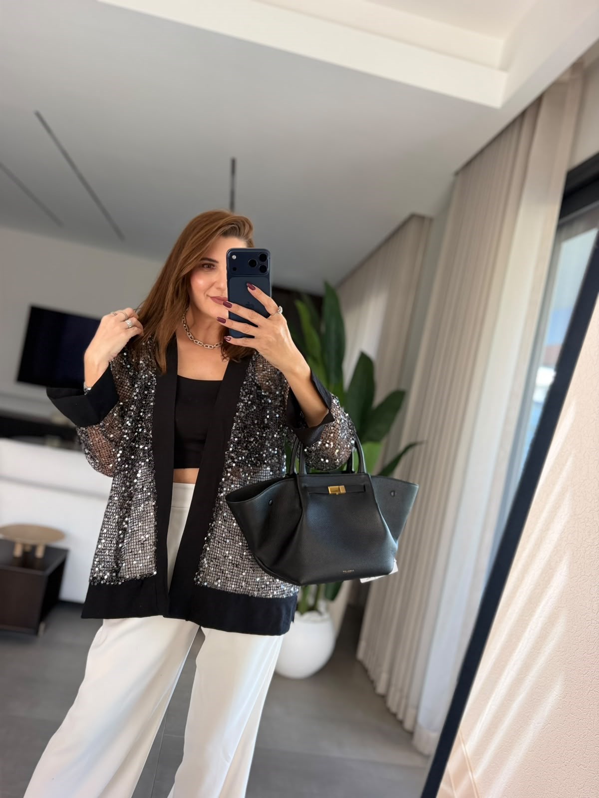 Siyah  Büyük Beden  Pullu Hırka