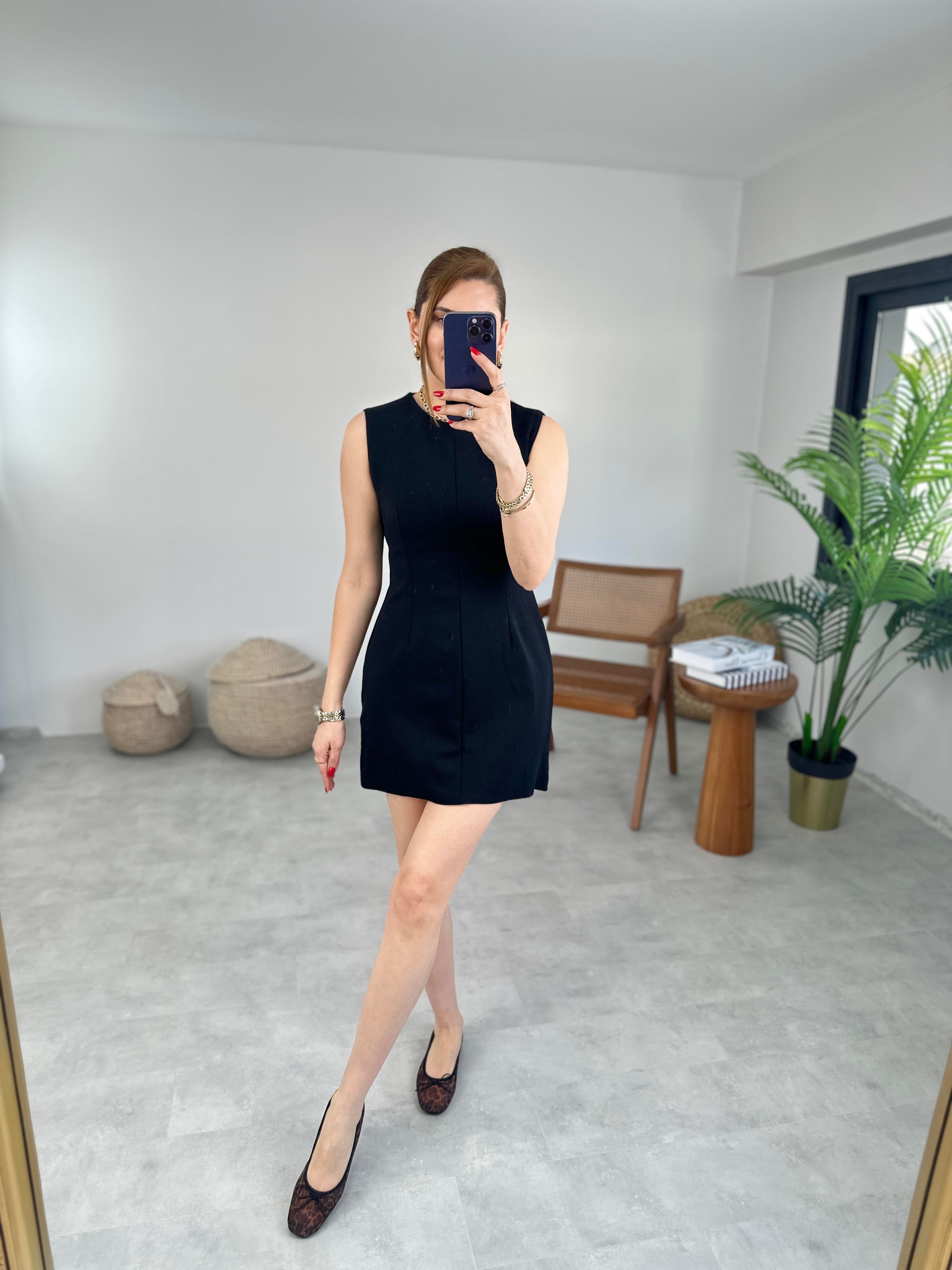 Siyah Crep Kolsuz Japone Elbise