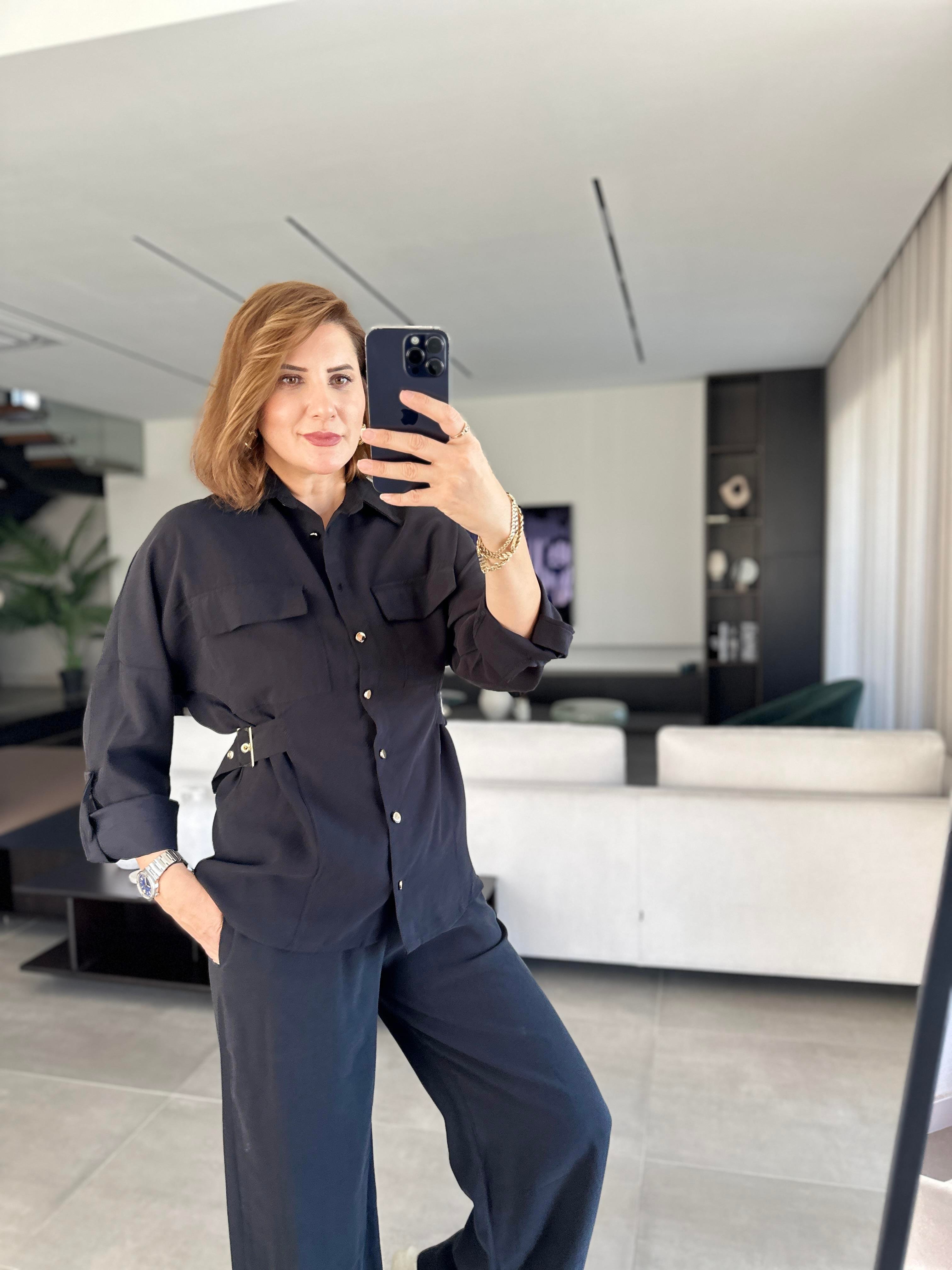 Siyah Gömleği Tokalı Tencel Pantolonlu Takım