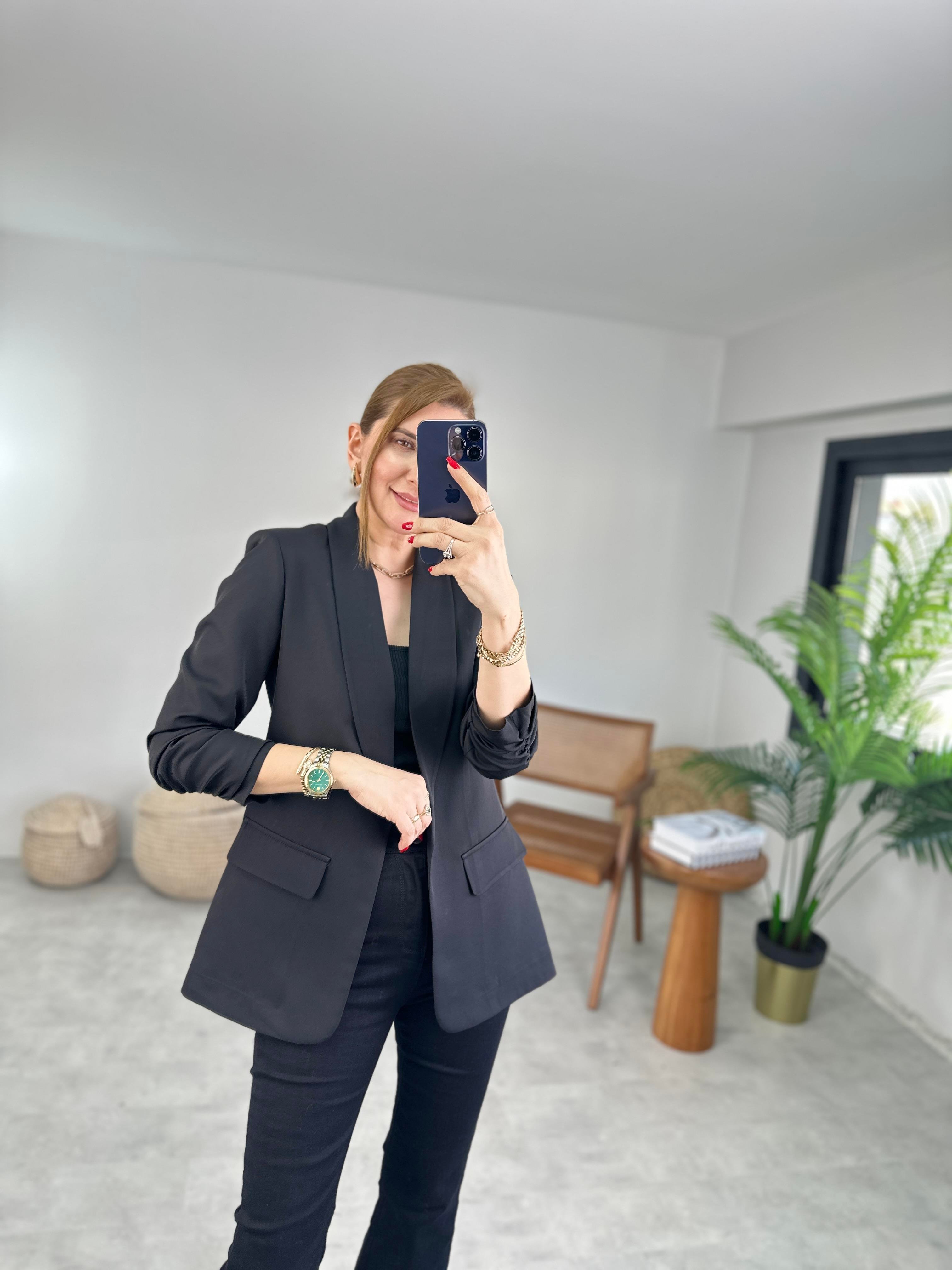 Siyah Kol Büzgülü Blazer