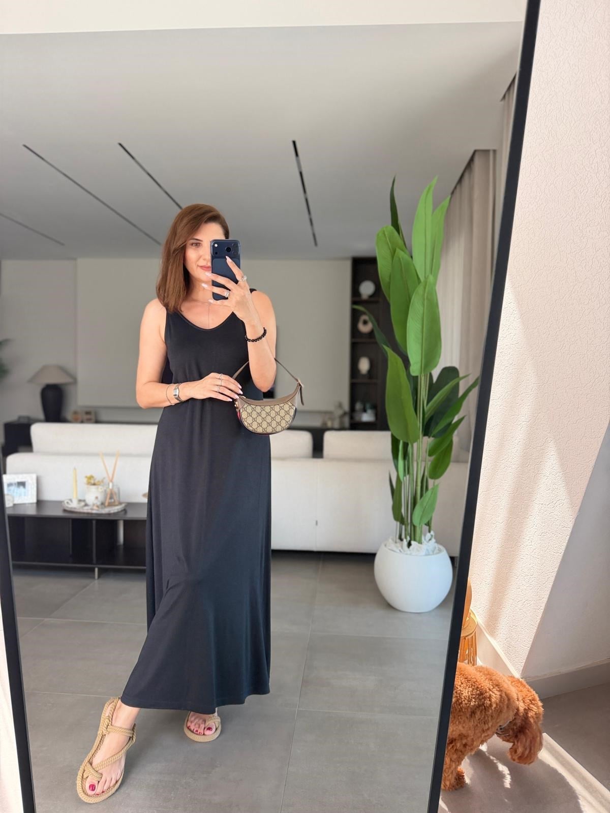Siyah Modal Lastik Askılı Elbise