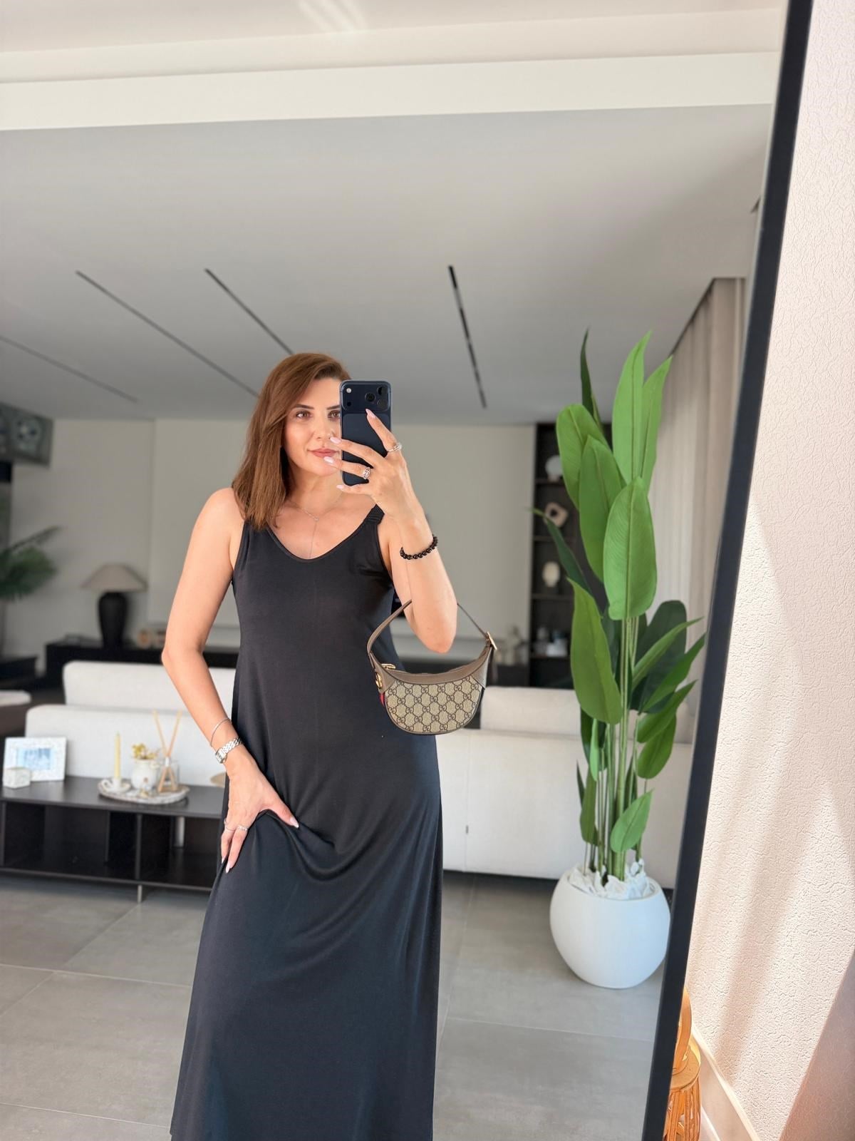 Siyah Modal Lastik Askılı Elbise