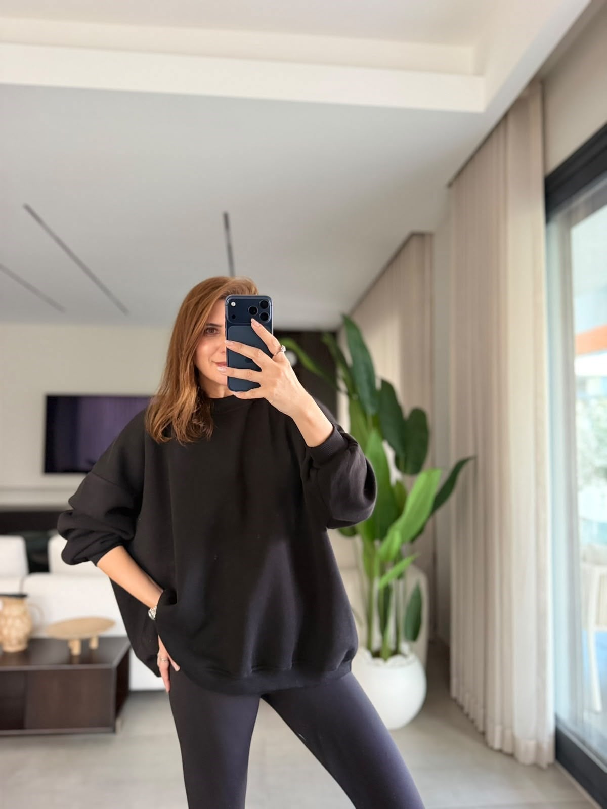 Siyah Salaş Basic Sweatshırt