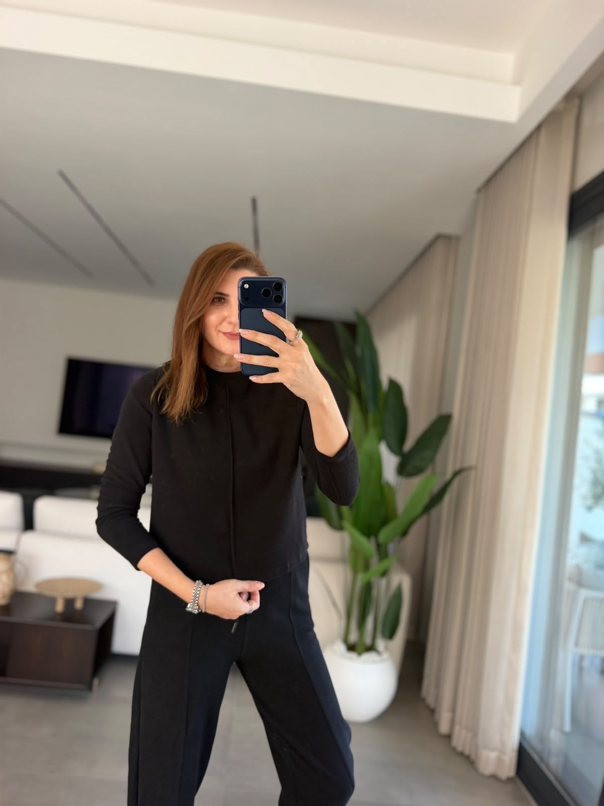 Siyah Selanik Ortası Çimalı Bluz