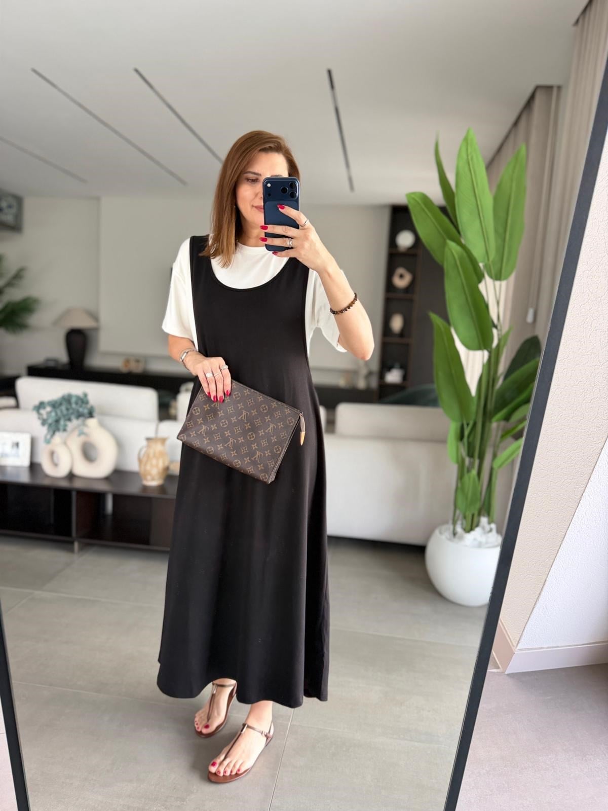 Siyah T-shirt Elbise