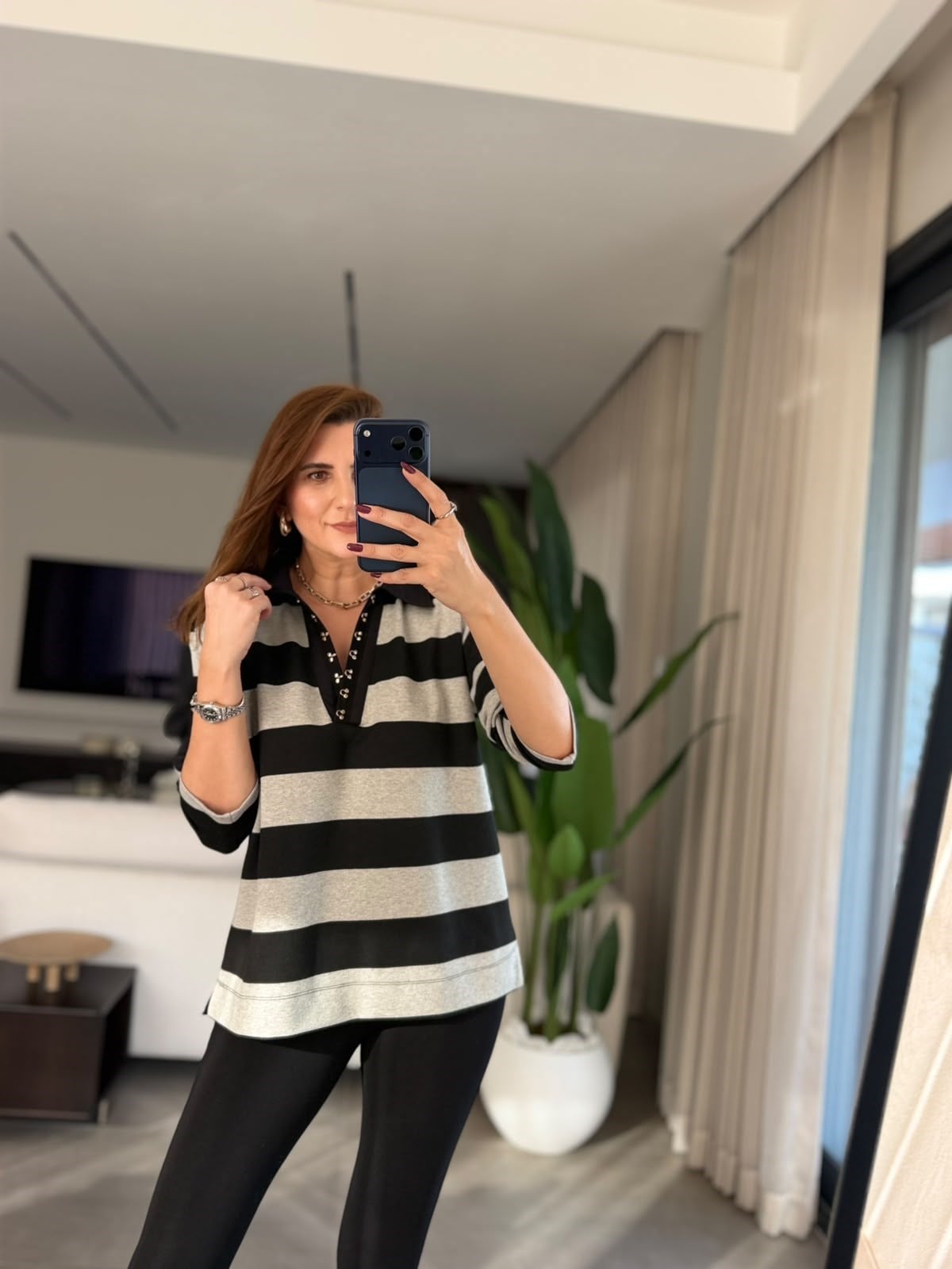 Siyah Yaka Manşet Çizgili Sweatshırt