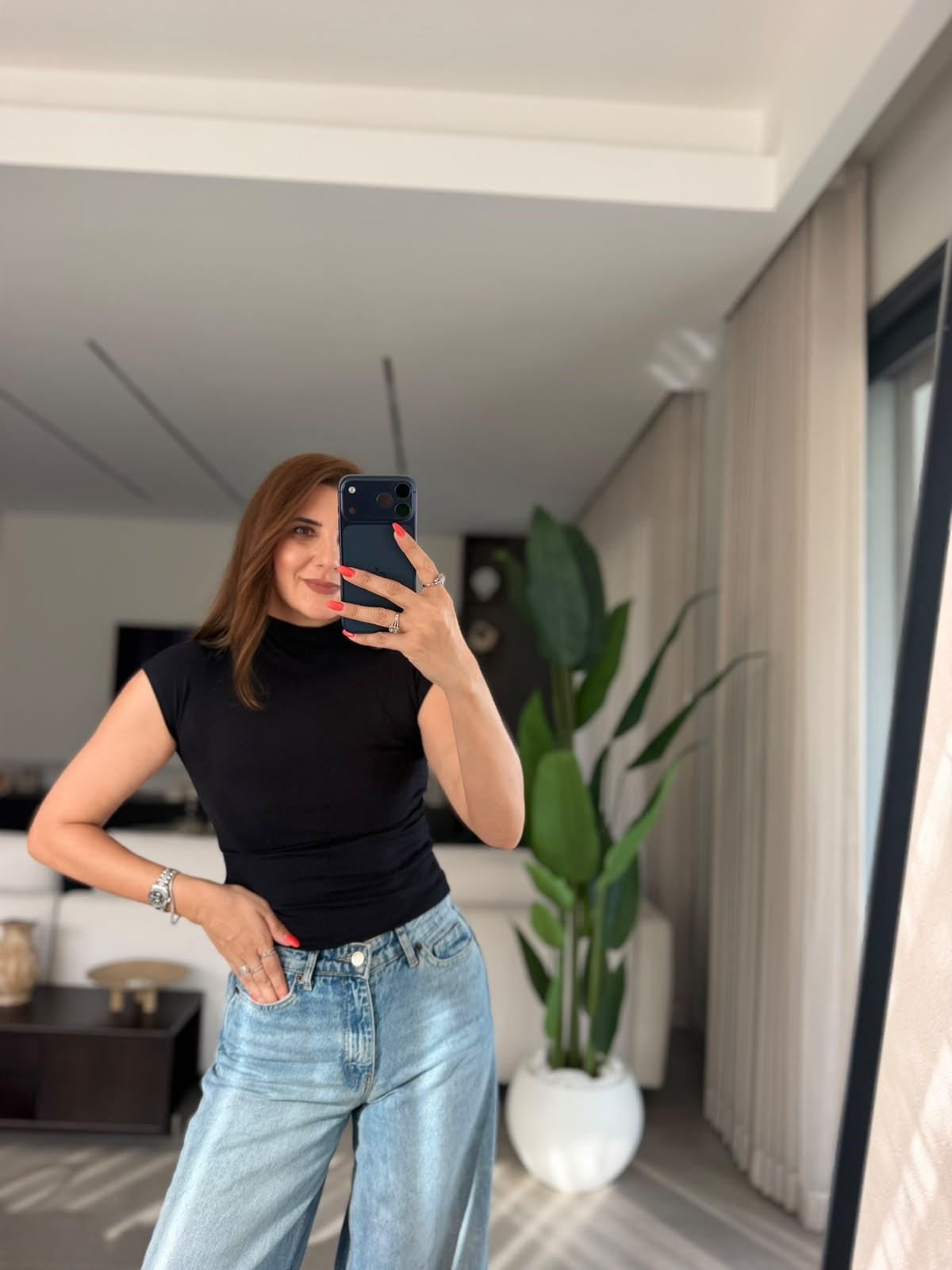 Siyah Yarım Balıkçı Yaka Bluz