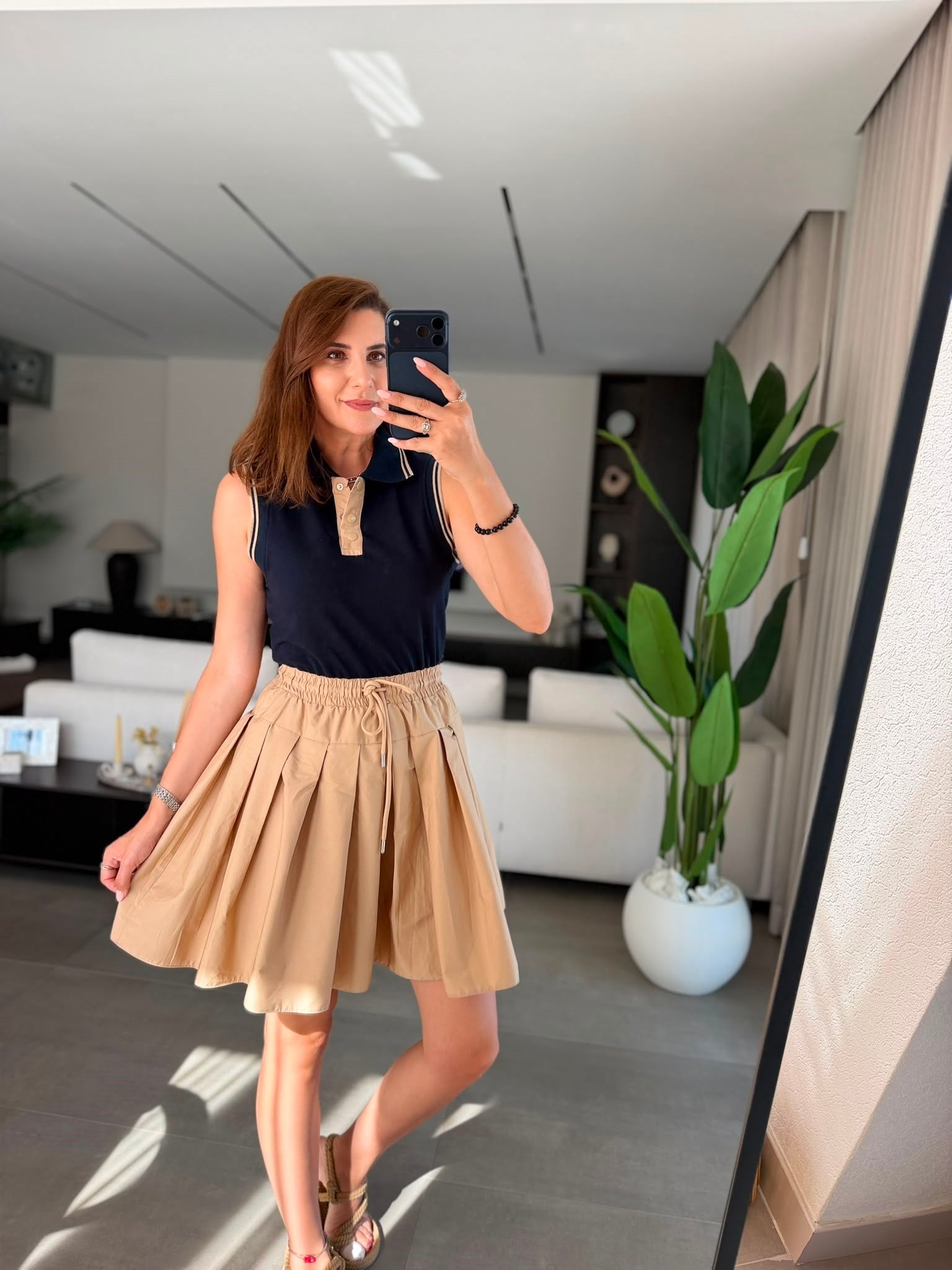 Triko Yakalı Elbise