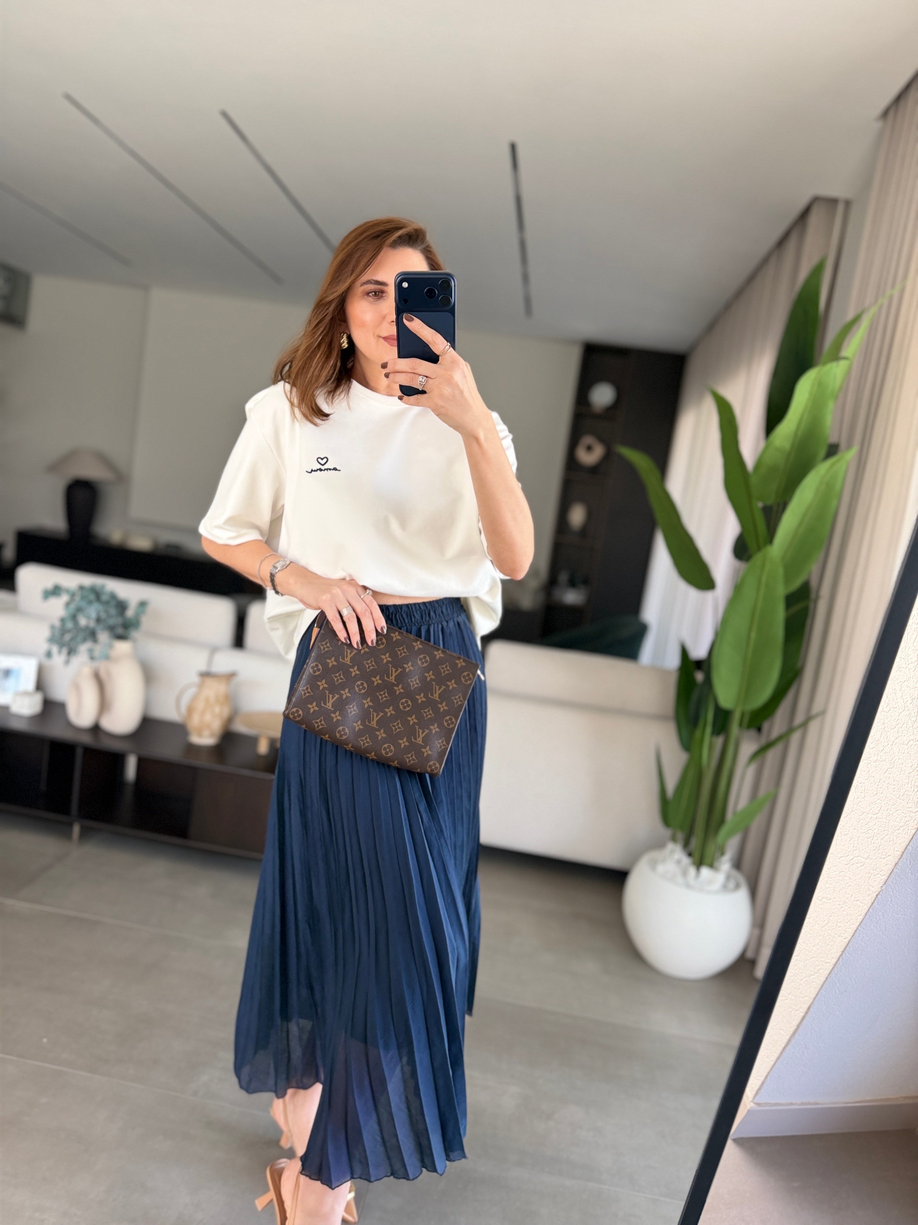 Vatkalı T-shirt Piliseli Etek Takım