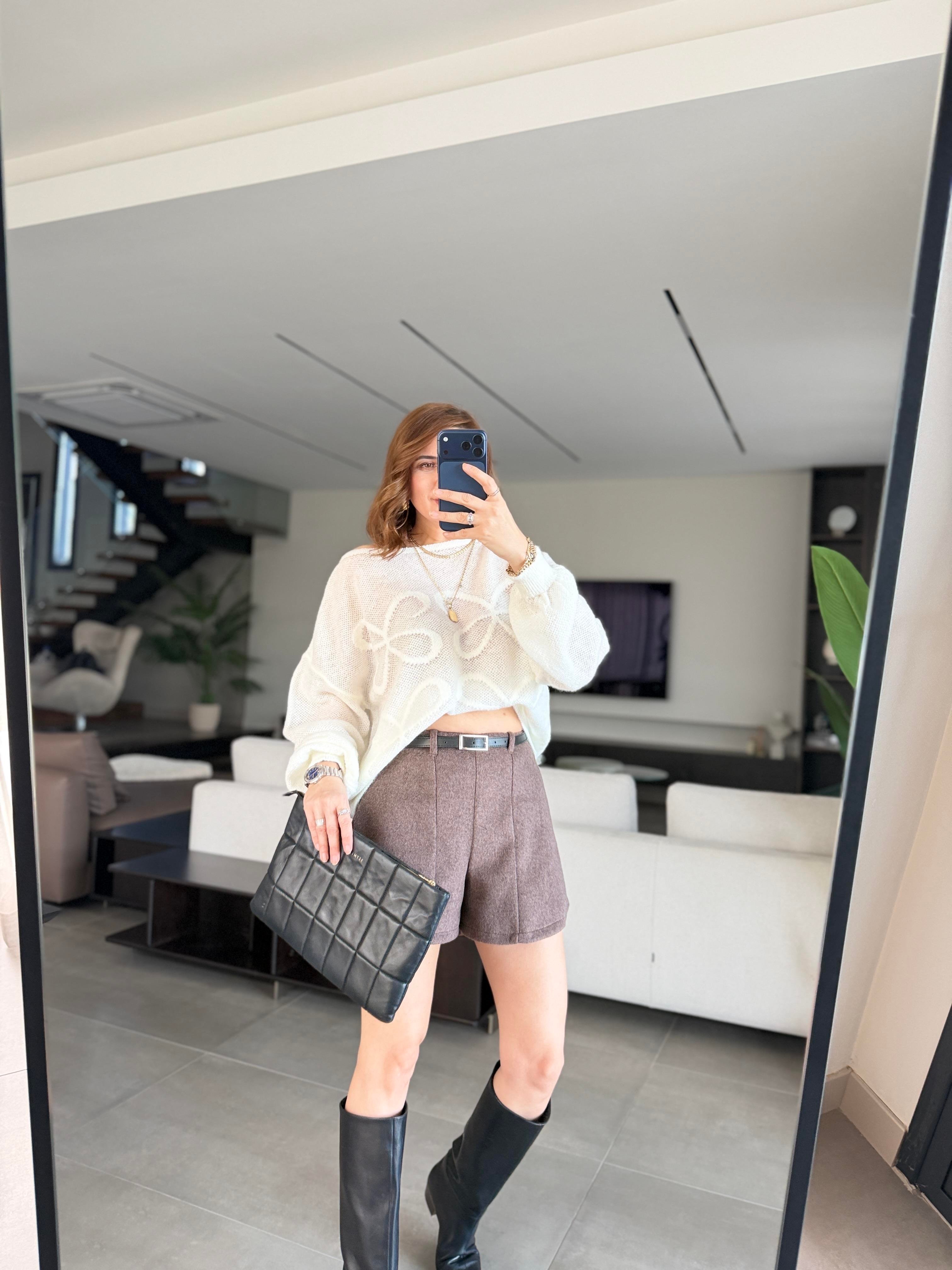 Vizon Kemerli Tüylü Şort