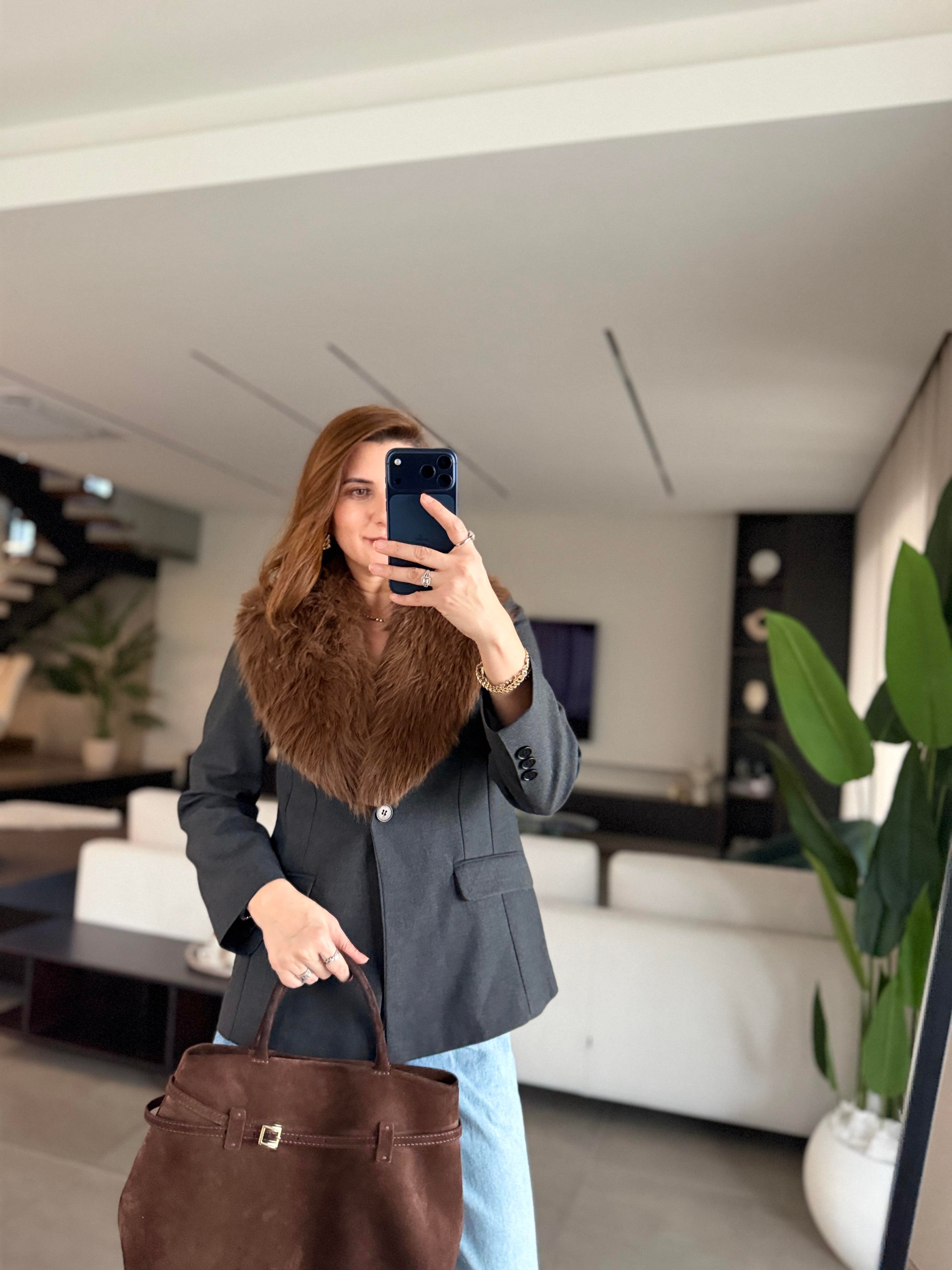 Yaka Kürk Detay Blazer Ceket