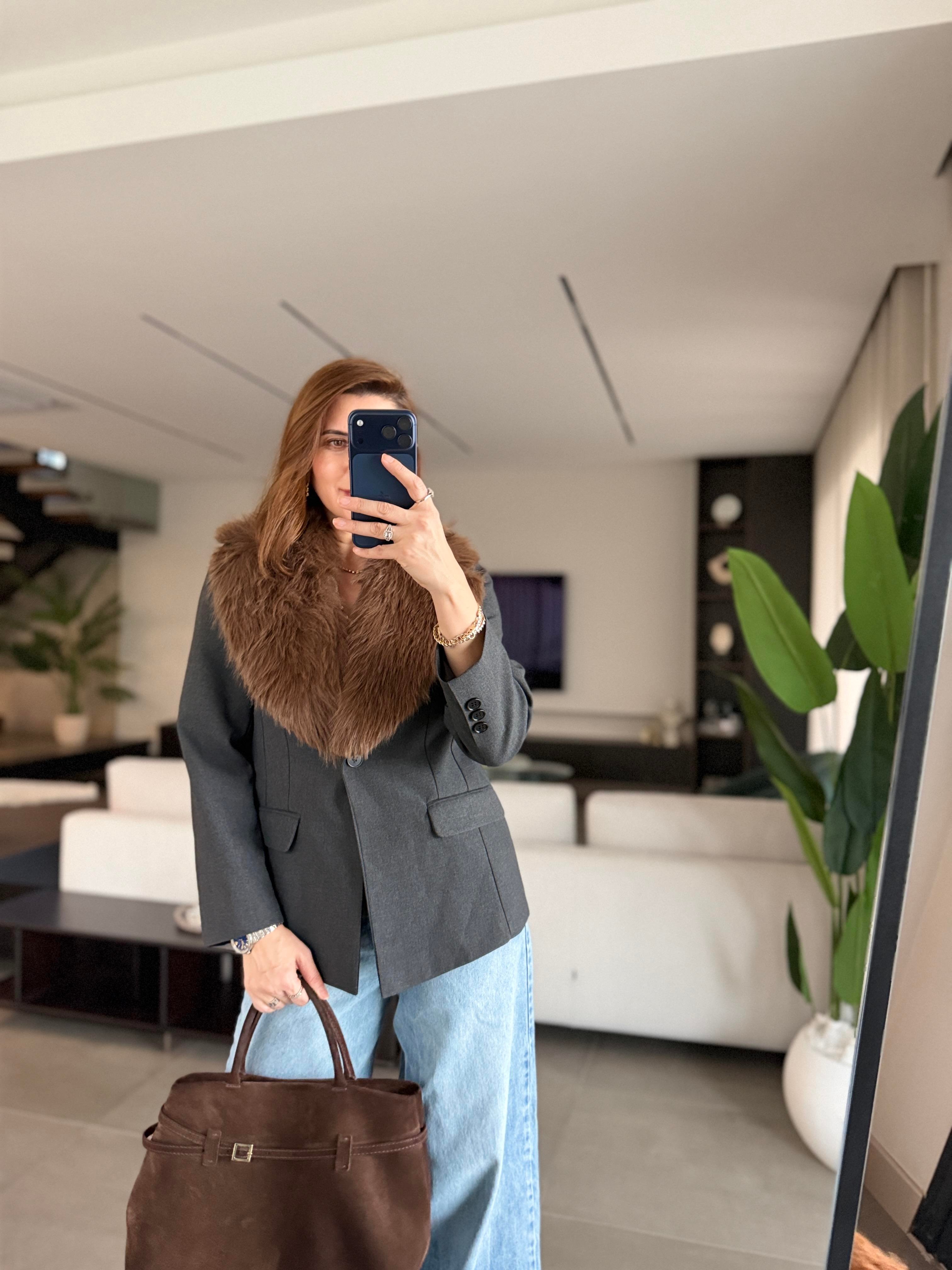 Yaka Kürk Detay Blazer Ceket