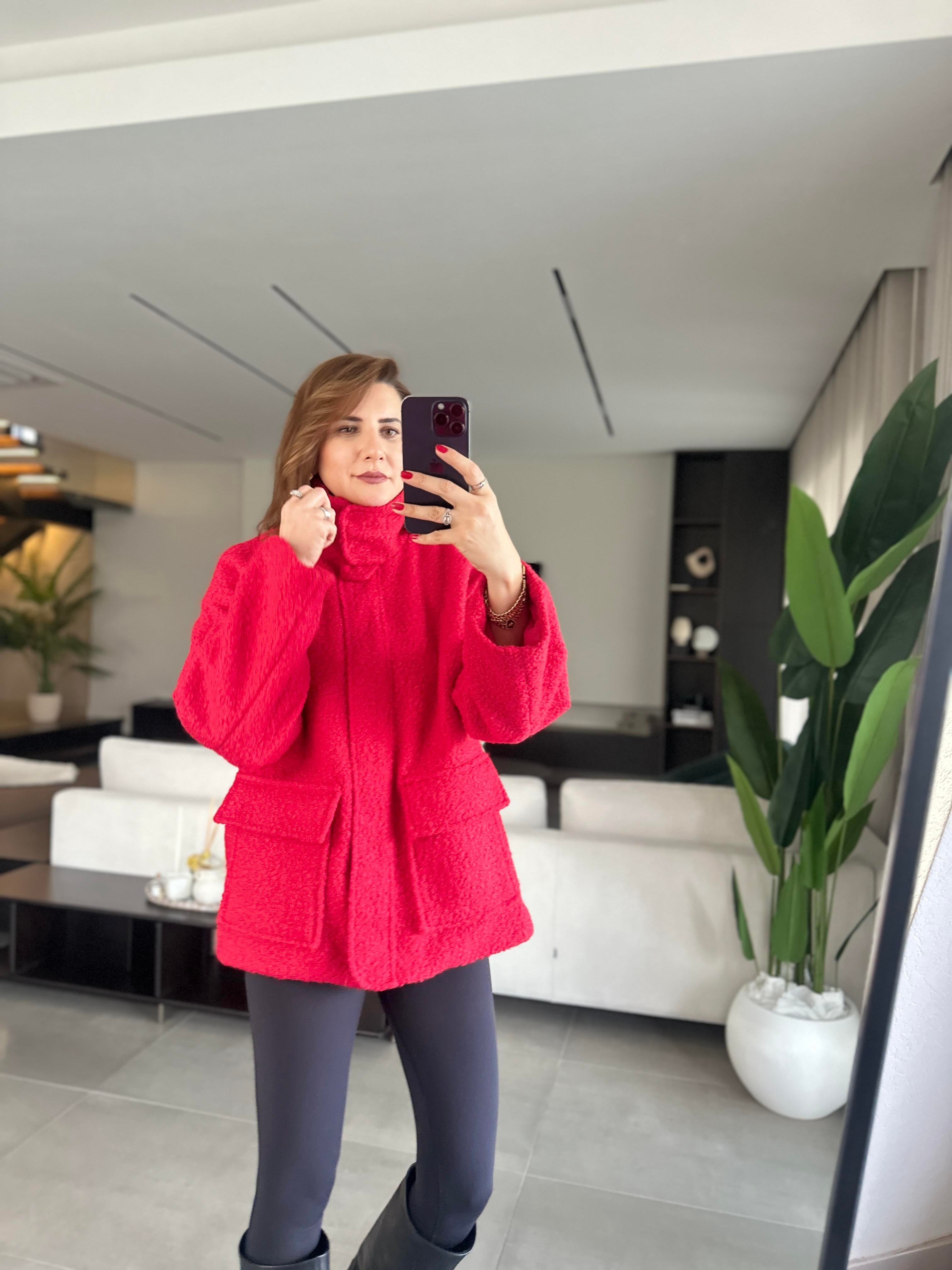 Yaka Lastik Detaylı Kaşe Kaban