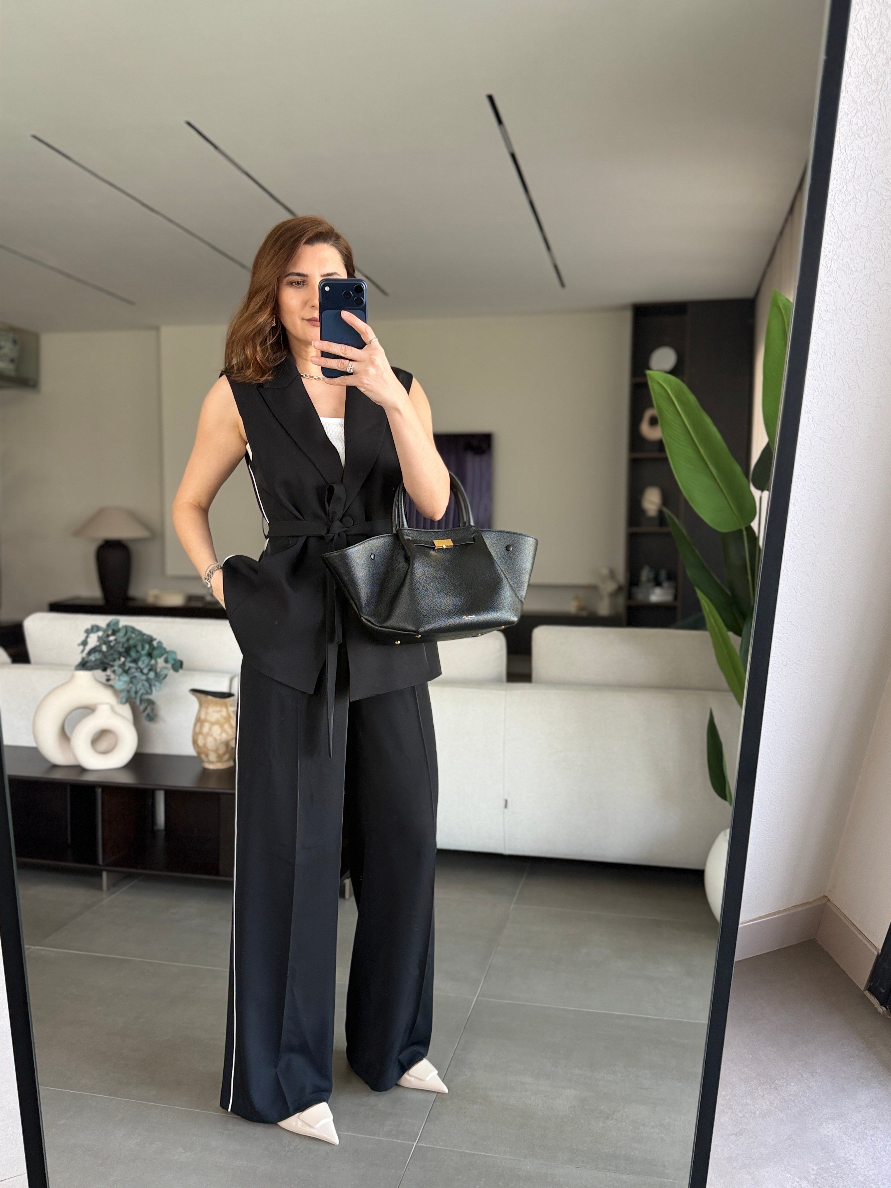 Yandan Biyeli Yelek Takım