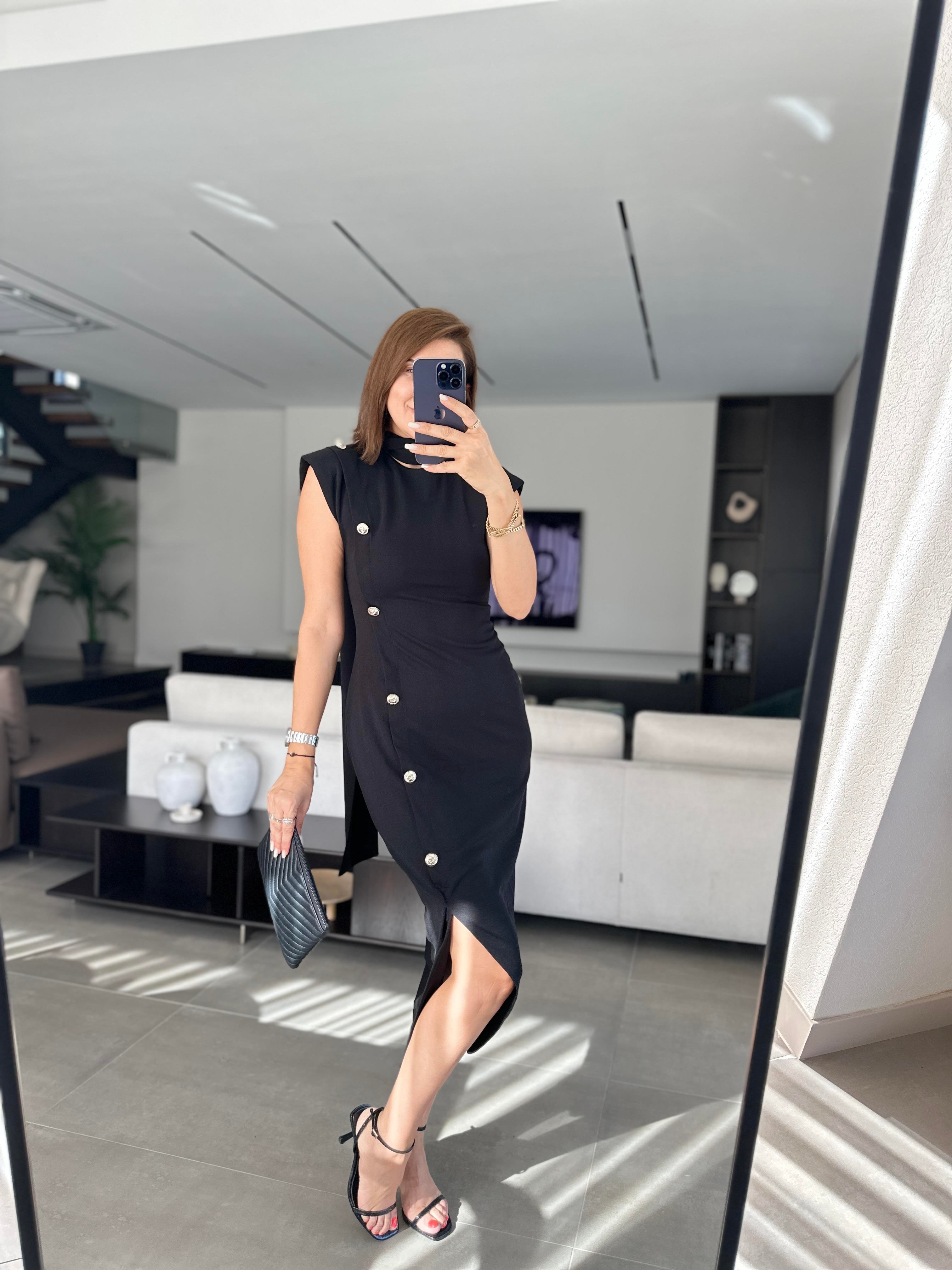 Yandan Düğmeli Crep Kumaş Elbise