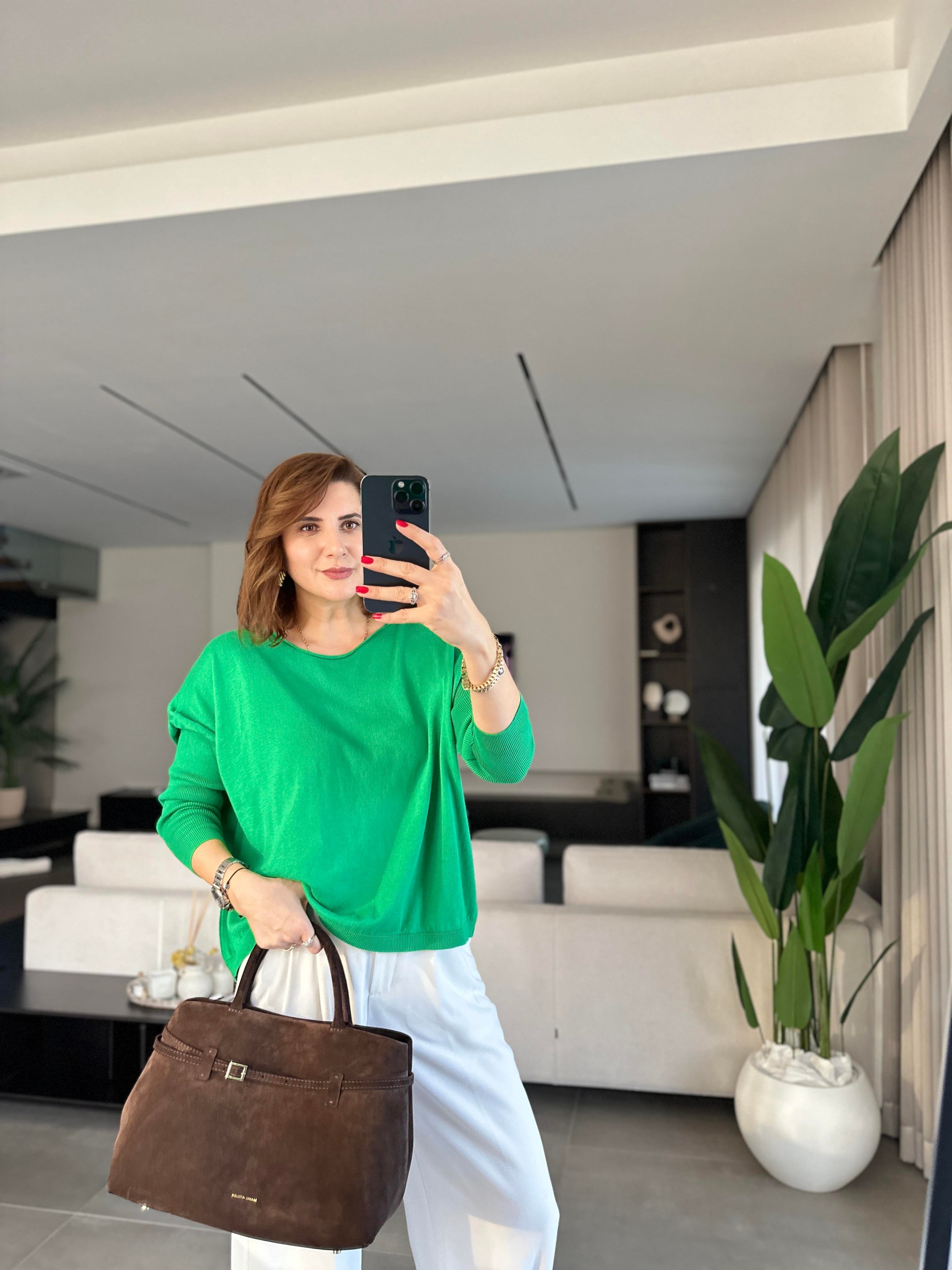 Yeşil Rozal Kol Lastik Detaylı Bluz