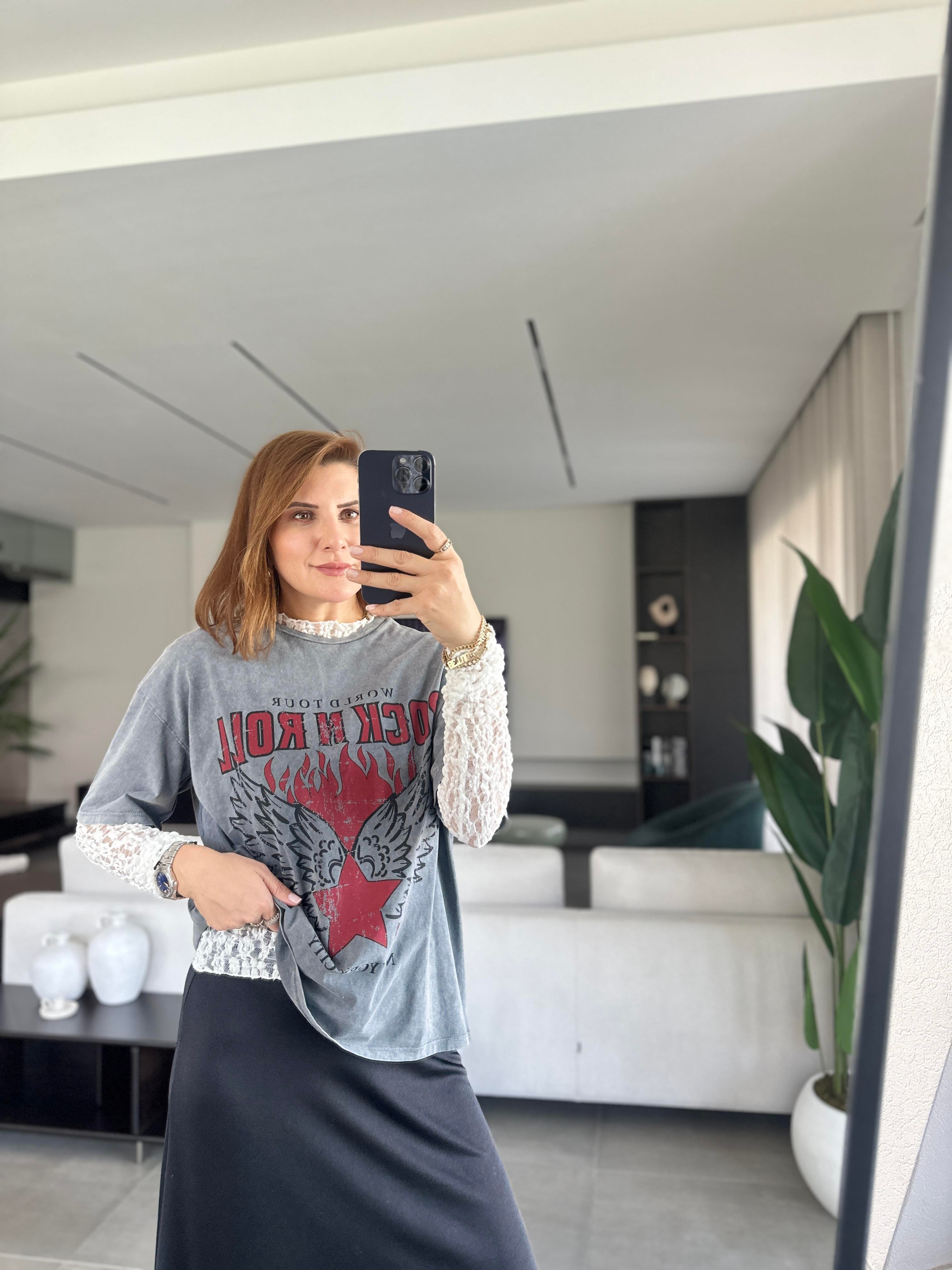 Yıkamalı Baskılı Dantel Detaylı T-Shirt