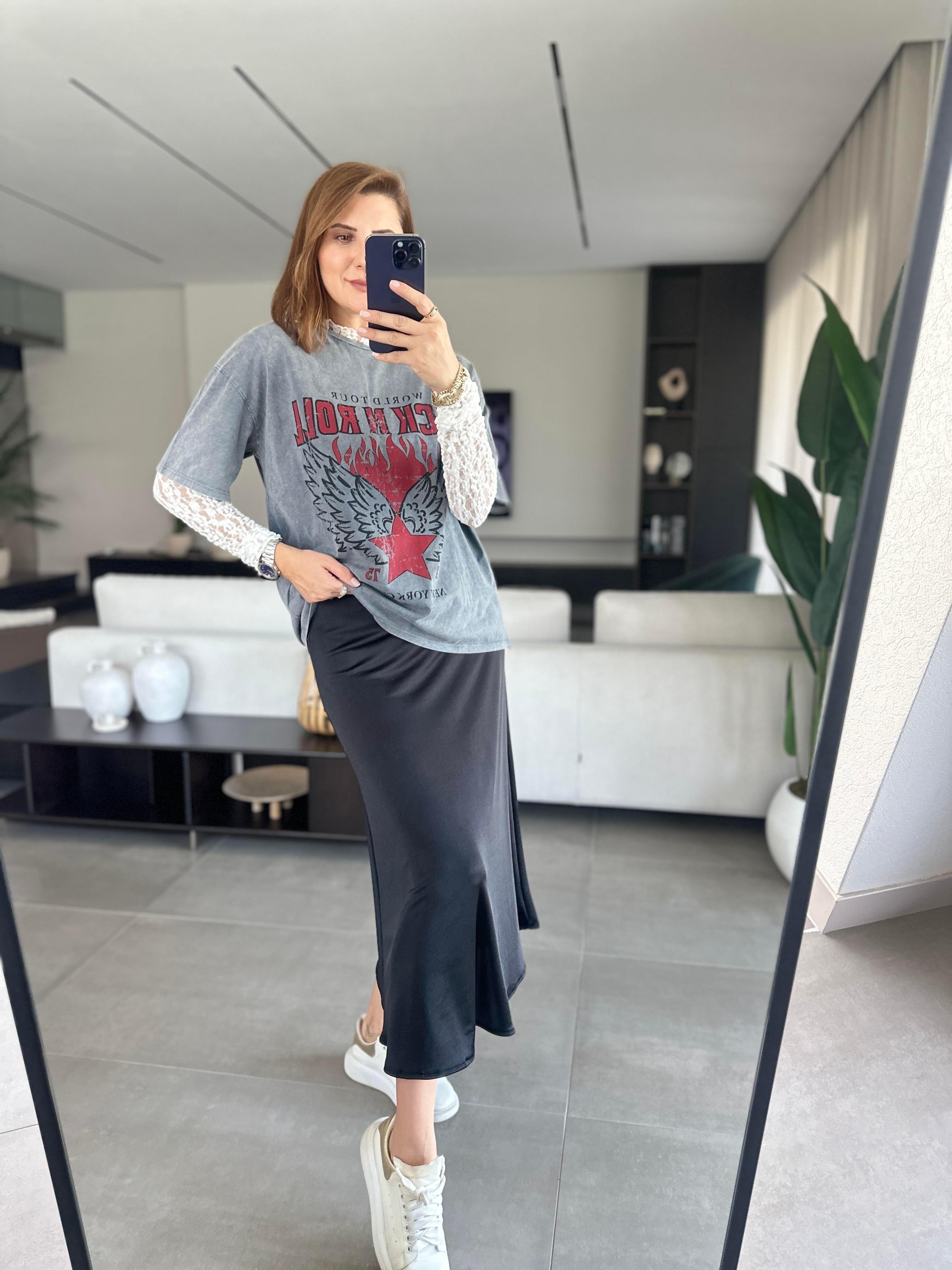 Yıkamalı Baskılı Dantel Detaylı T-Shirt