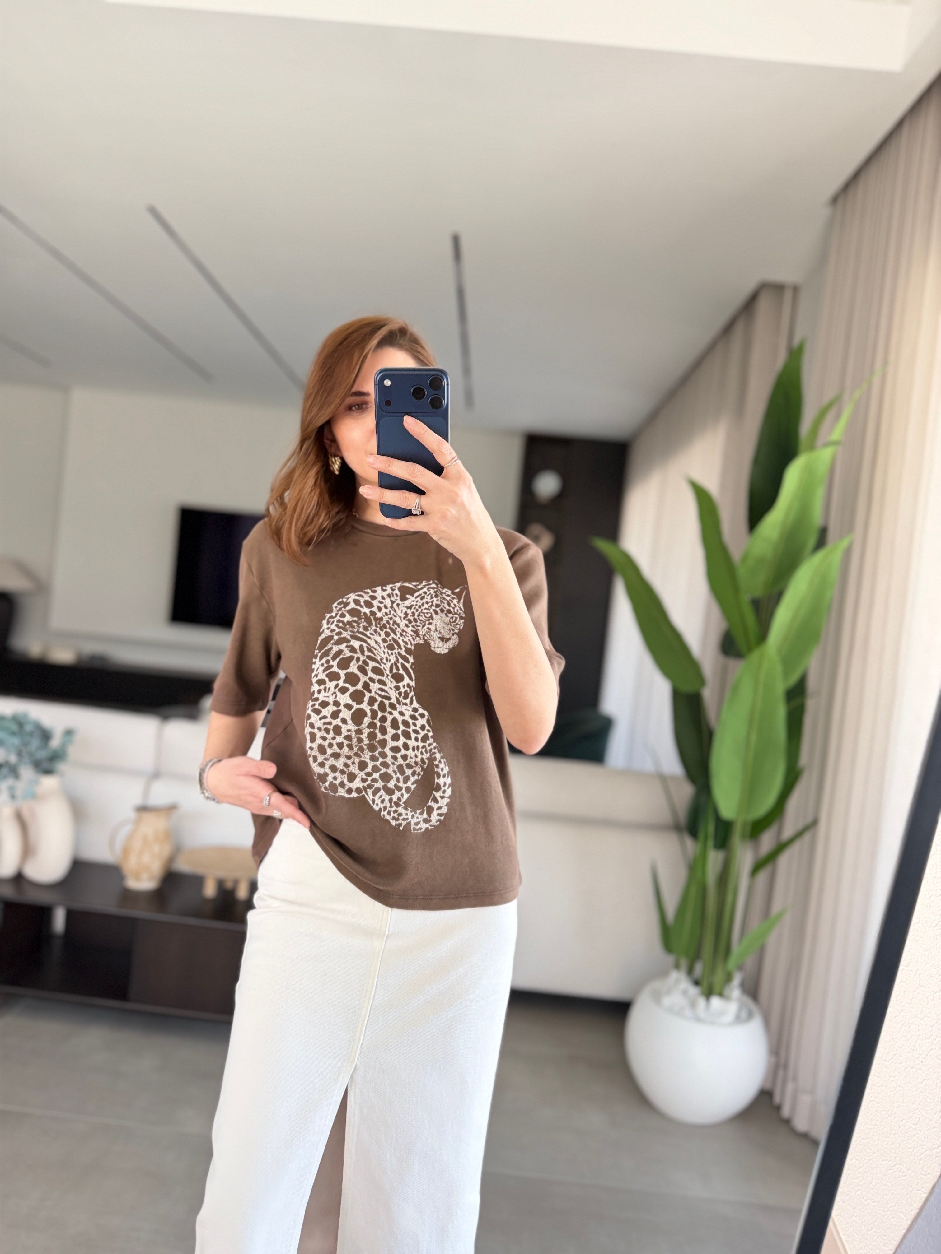 Yıkamalı Leopar Baskılı T-Shirt