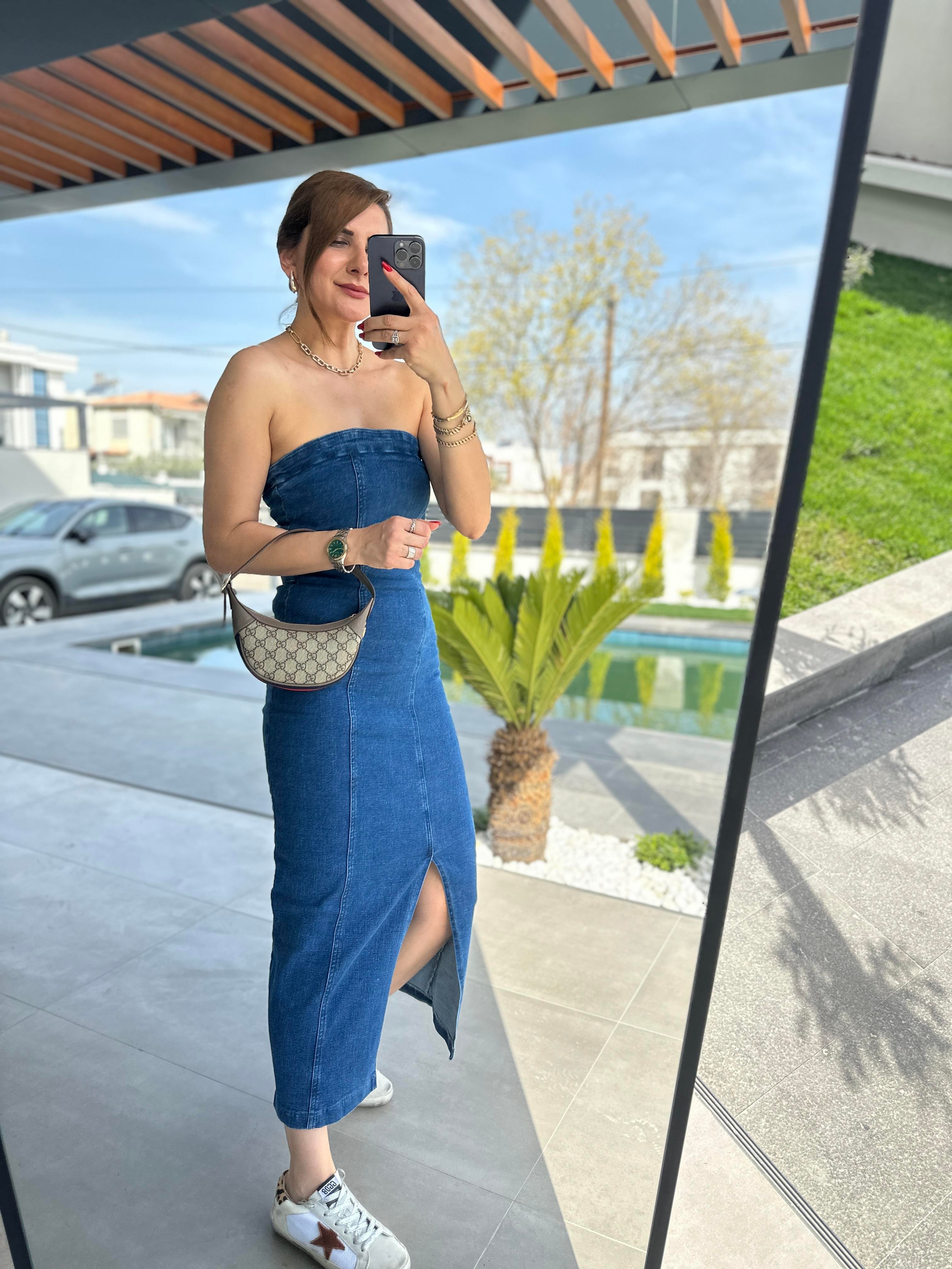 Yırtmaçlı Straplez Kot Elbise