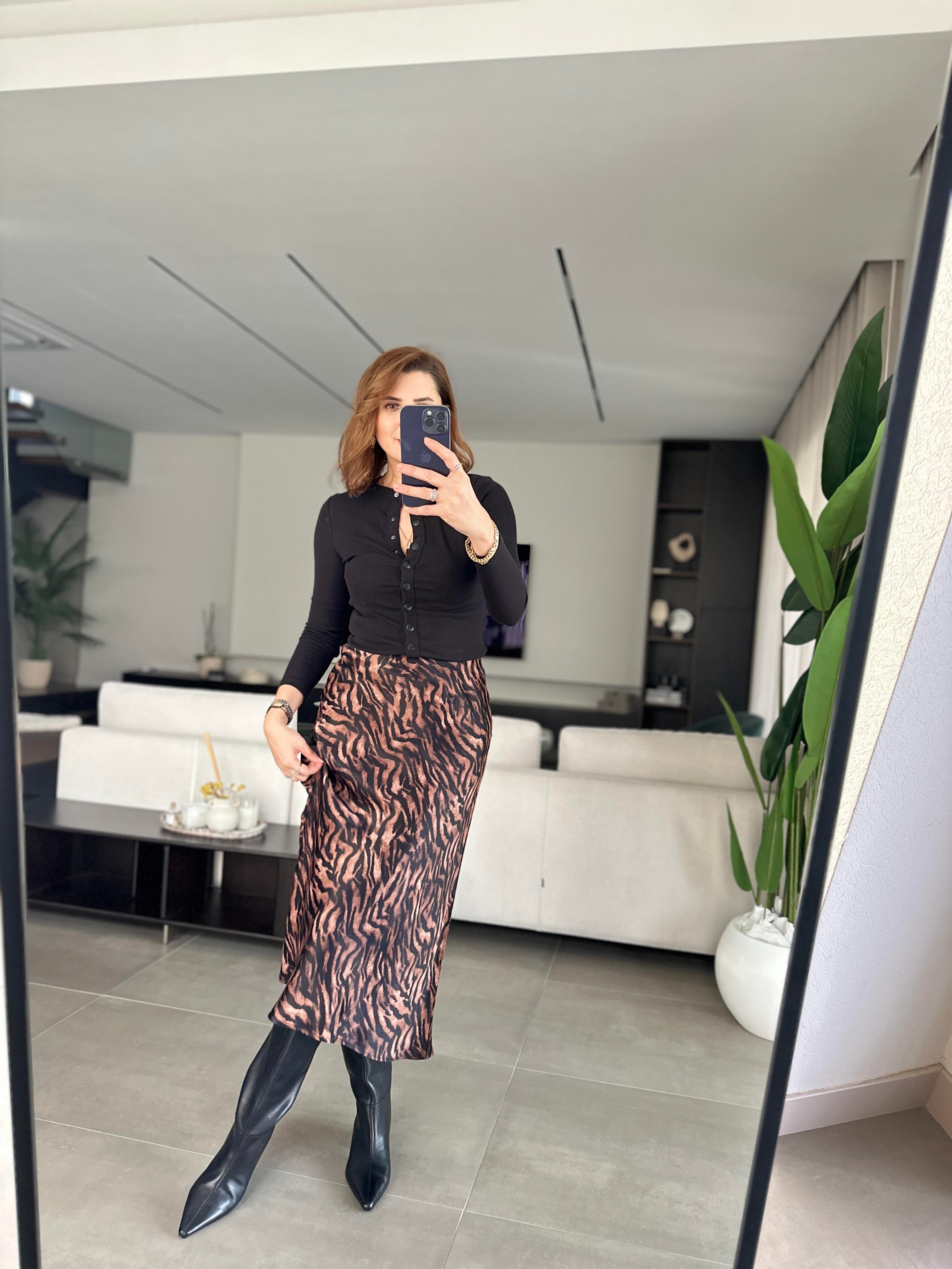 Zebra Desenli Saten Etek