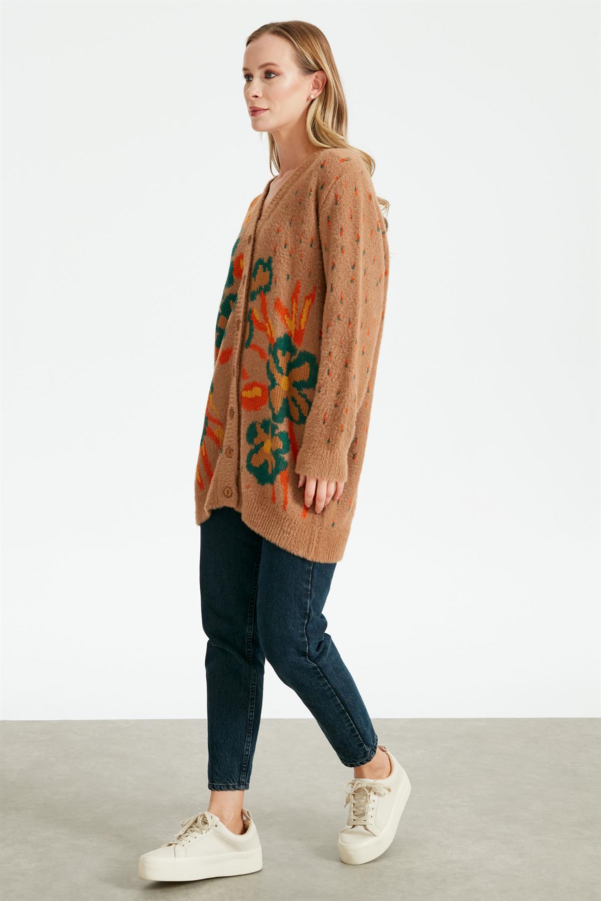 Çiçek Desenli Hırka Camel